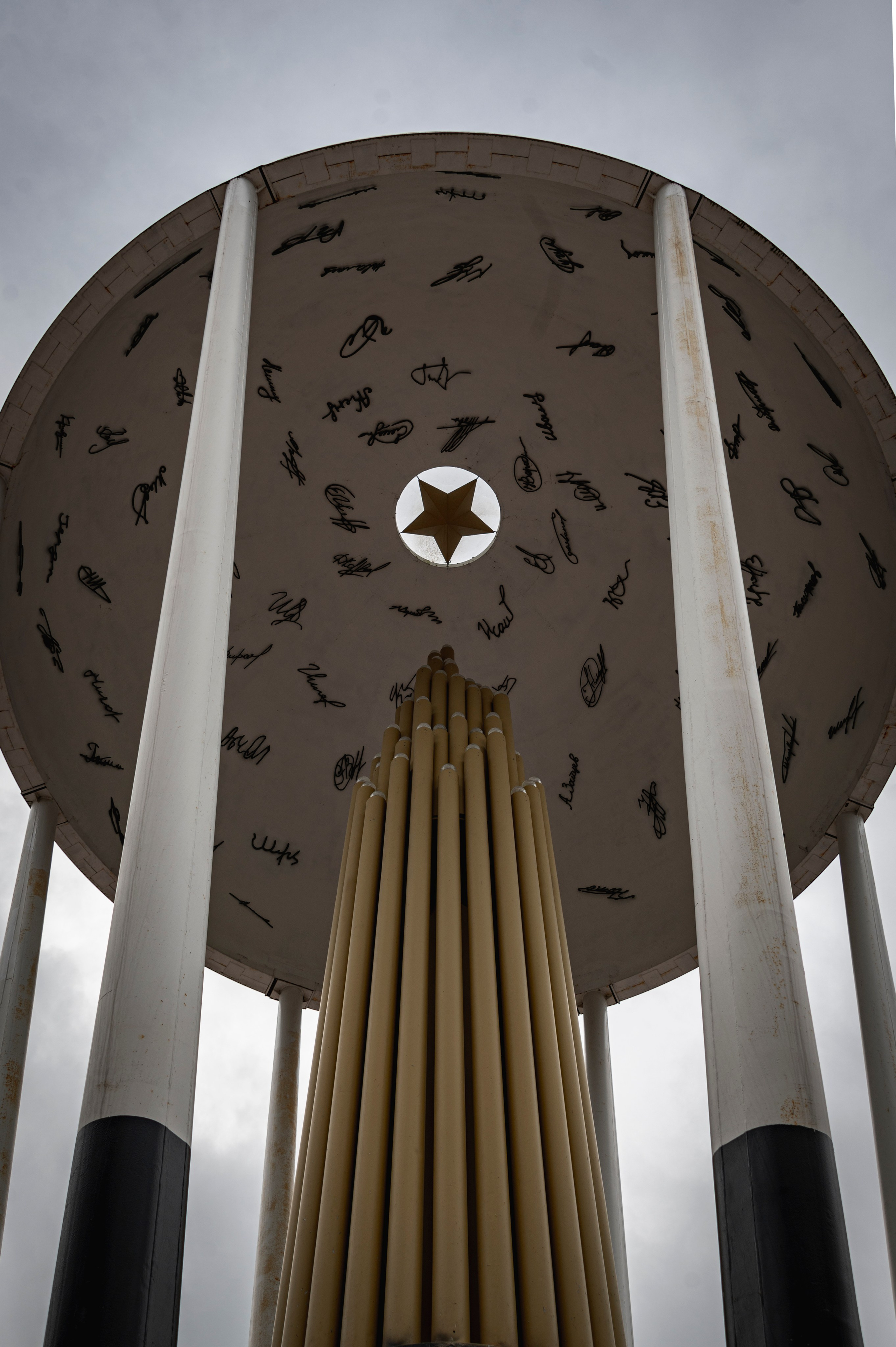 Псков. Октябрь 2023. Фотограф Роман Адлер