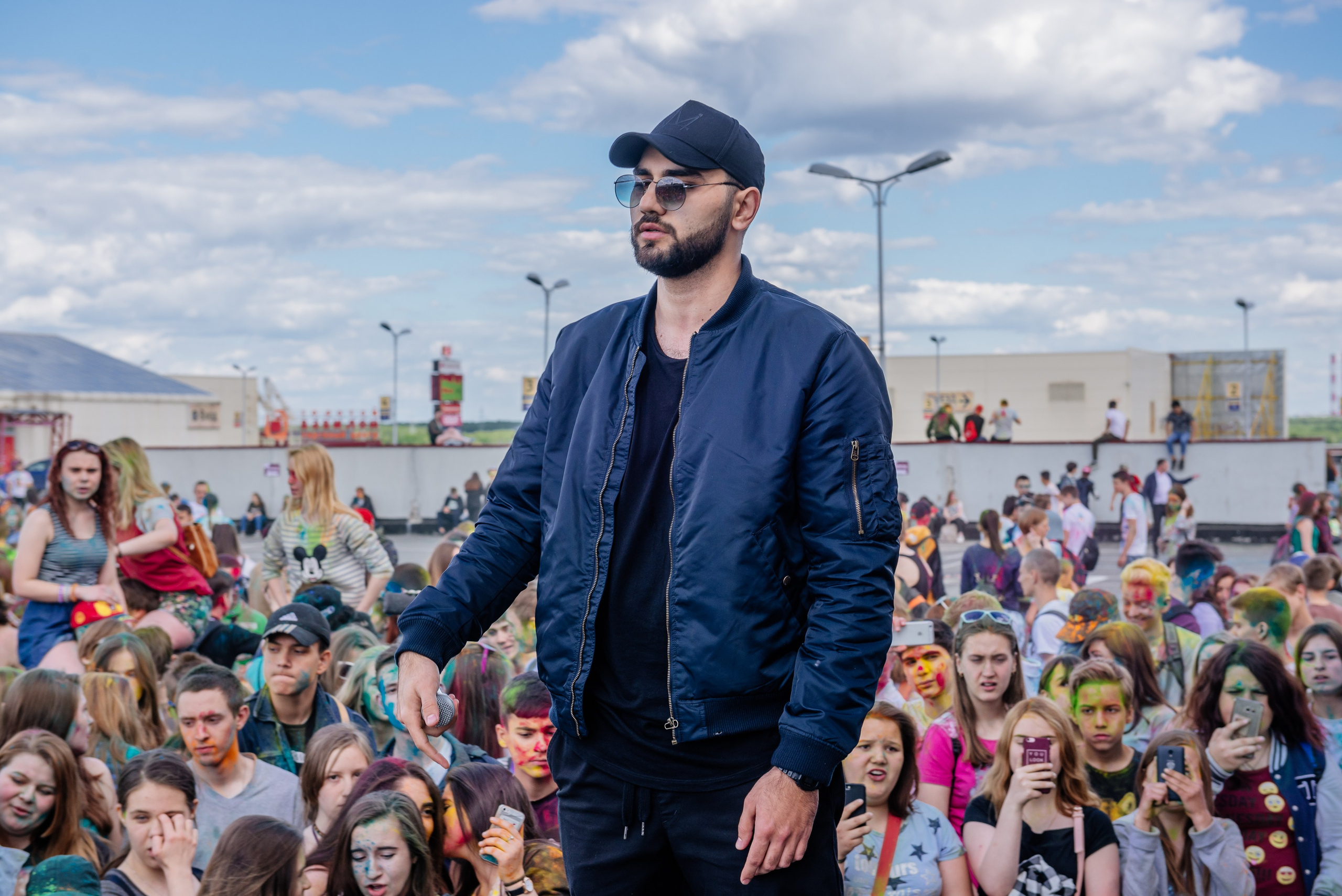 Фестиваль красок Holi. Москва, МО. Фотограф LANA STIL. Семейный, репортажный фотограф, студия. Женский, мужской портрет. Фотографирую территориально в г. Королев, Москва, МО