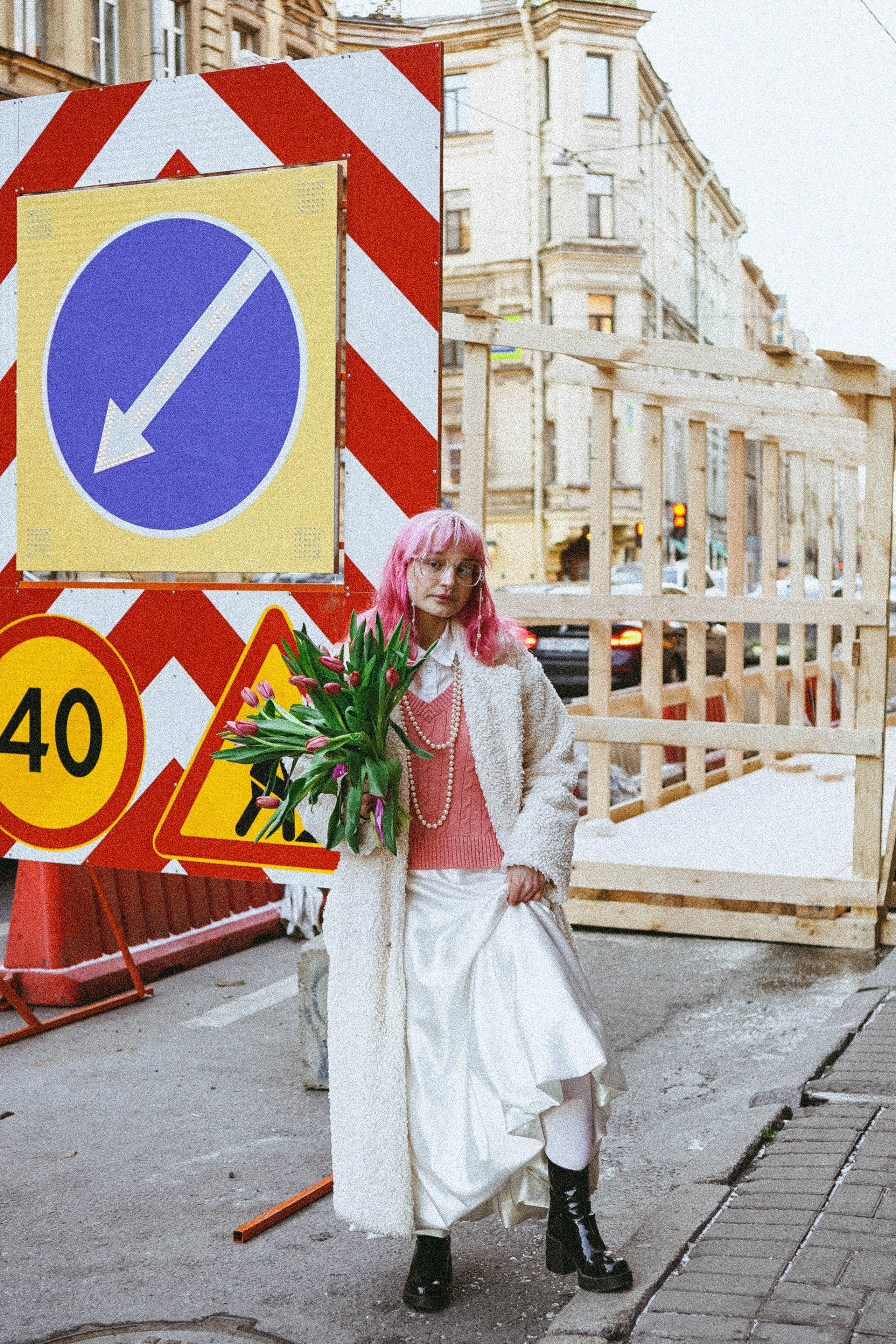 Прогулочная фотосессия с тюльпанами. Профессиональный фотограф, Санкт-Петербург — Виктория Богомолова