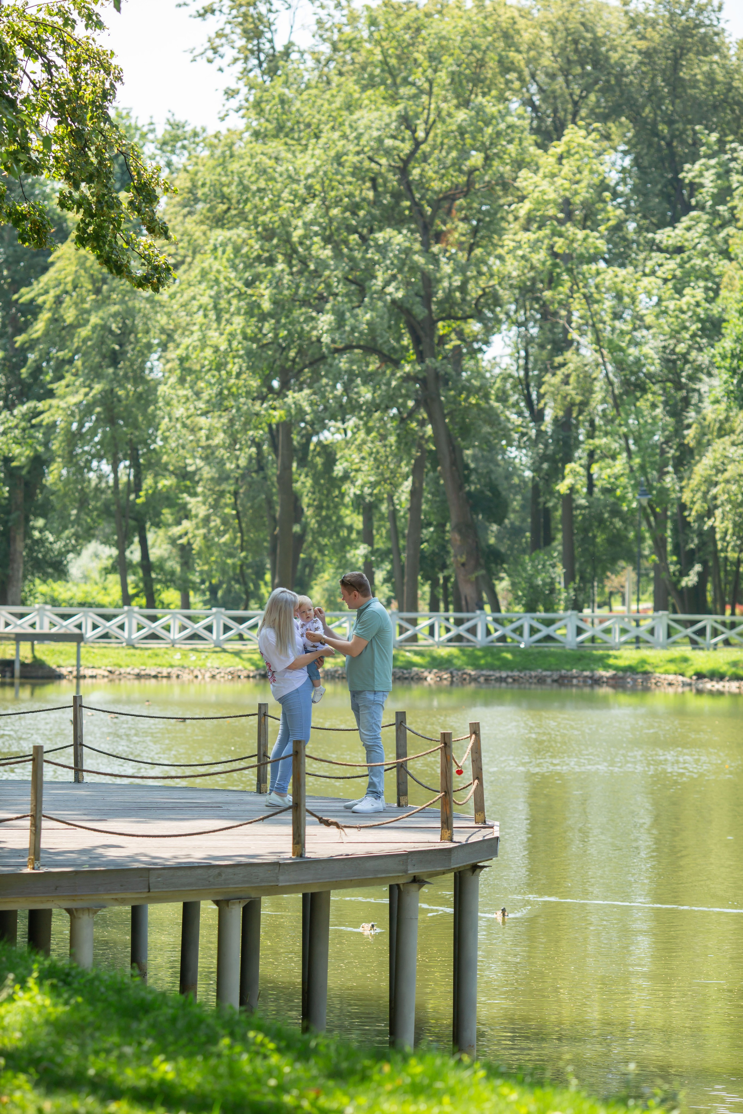 Семейная фотосессия Святослава в парке. Семейный и детский фотограф Анна Петракова