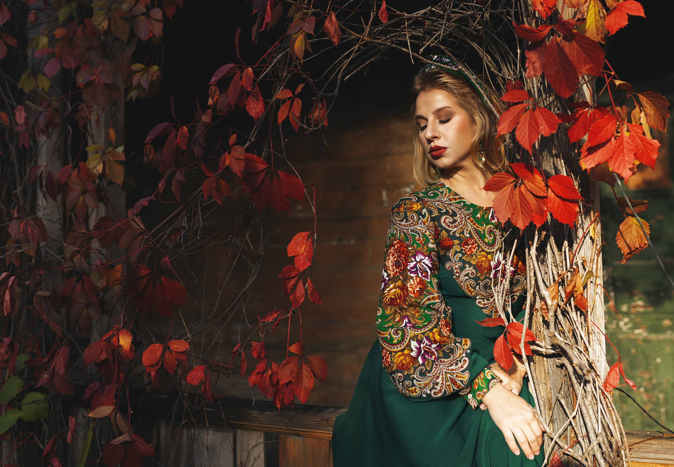 фотосессия Москва, Тимирязевский парк, фотосессия в народном стиле, фотограф Москва, фотограф Иркутск, народный стиль, Русский народный костюм, фотосессия в парке, арт-портрет мсева, портрет москва, фотопортрет москва, Мсоква, Иркутск, фотопортрет Иркутск 