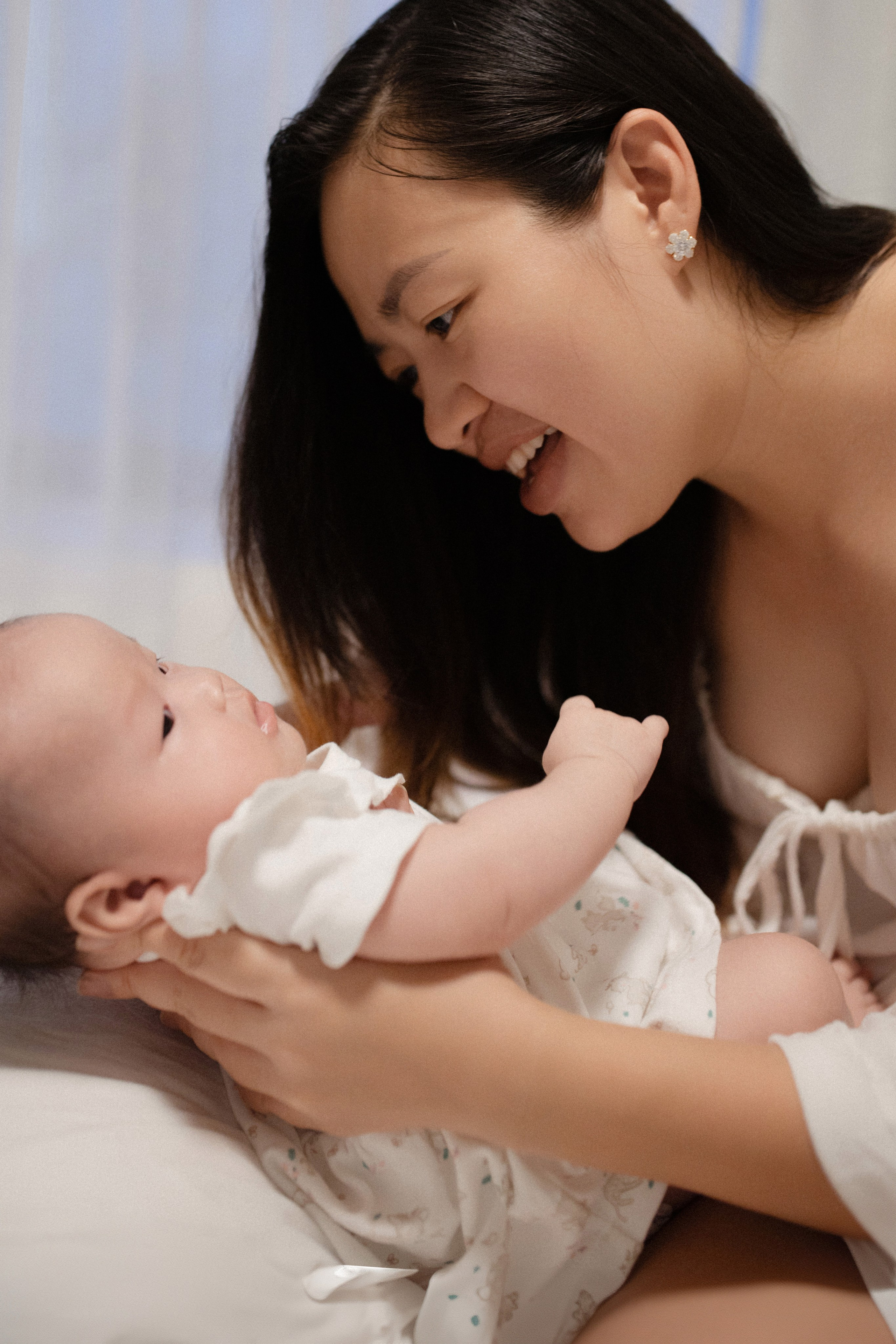 Лариса и Виктория. Главная