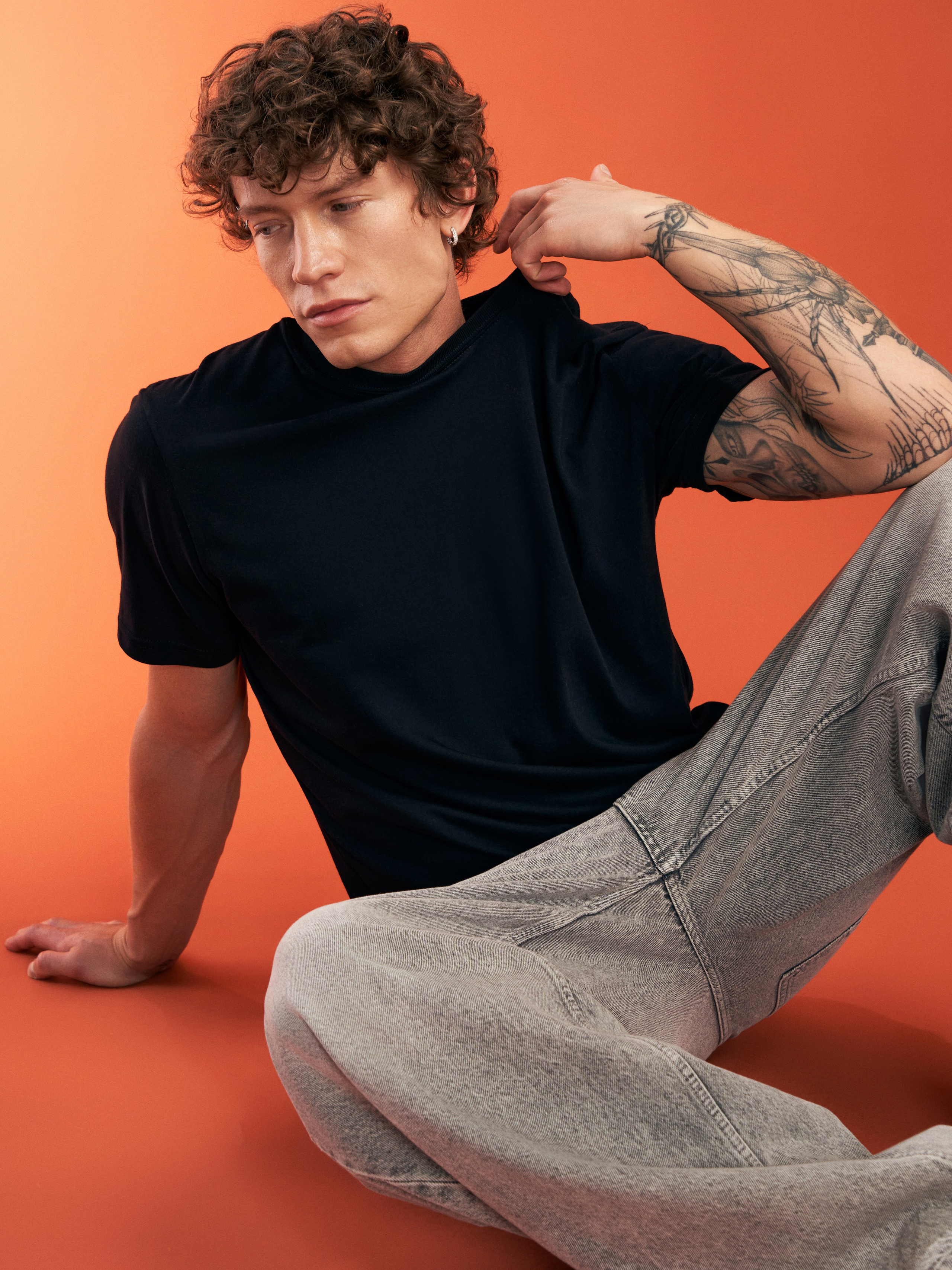 TVOE — BASE COLLECTION. DINIS MUSTAFIN | PHOTOGRAPHY