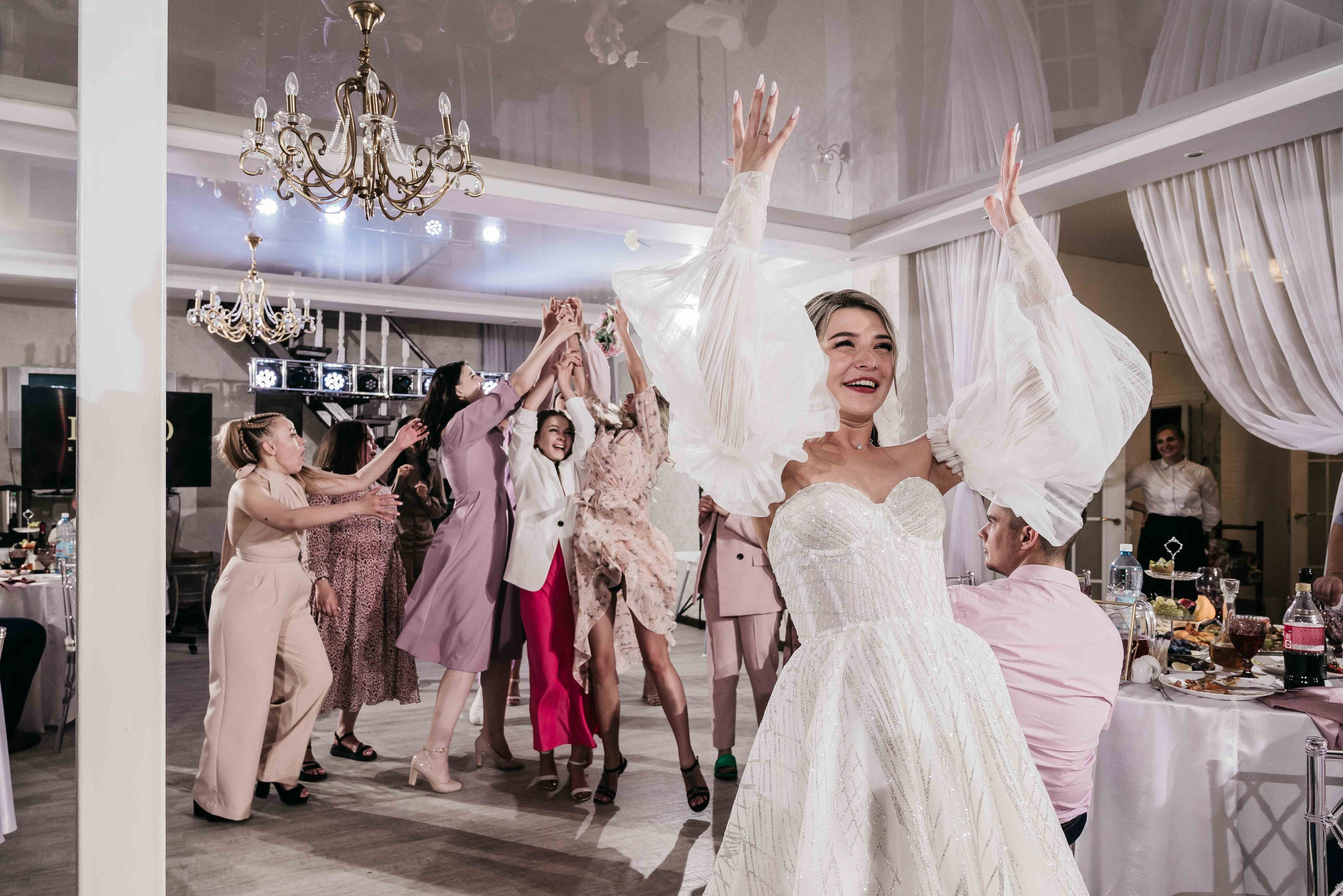 Саша и Настя. Тамара Власова