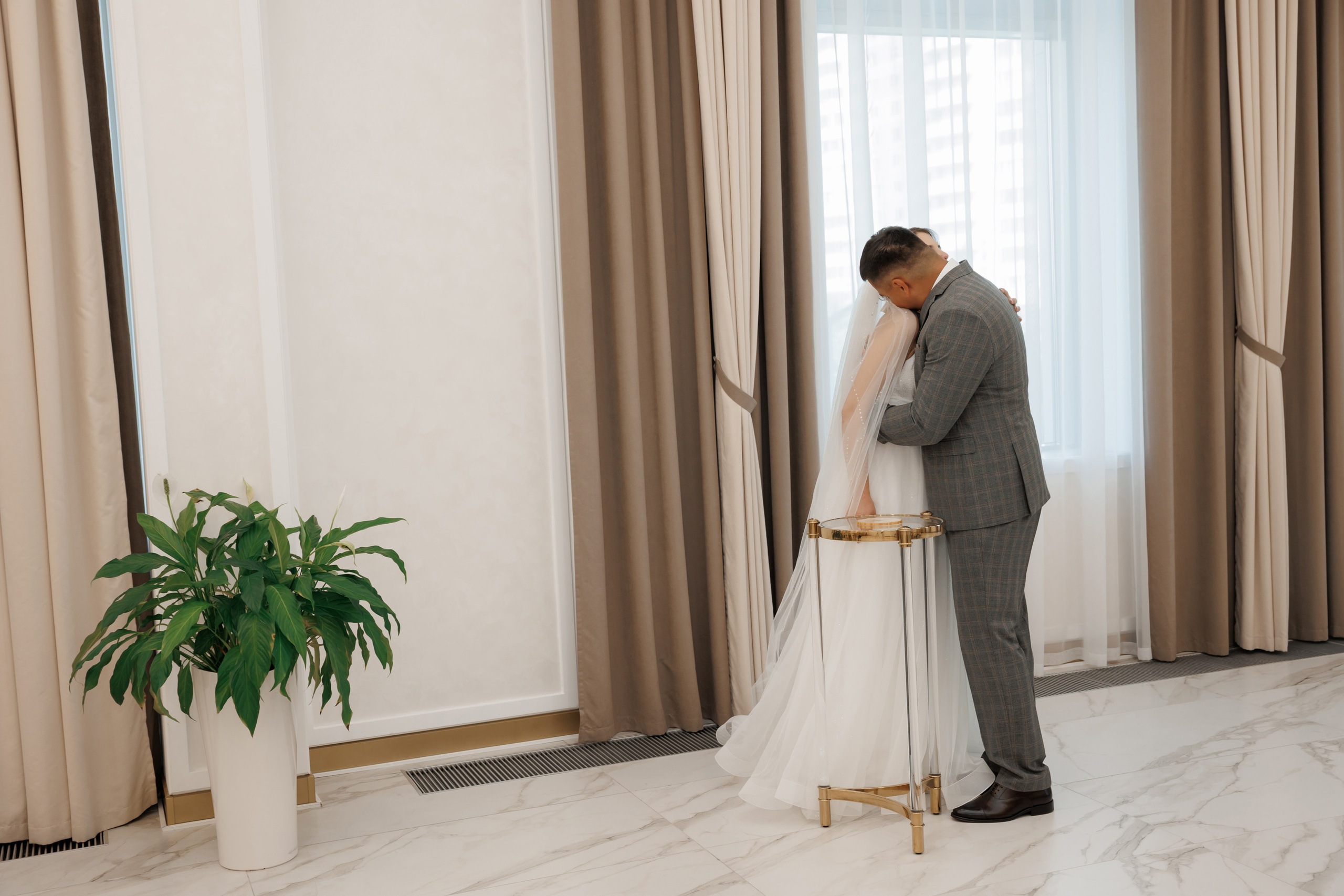 ЗАГС Бутово и Остафьево. Свадебный и репортажный фотограф (Москва, Королев и другие)