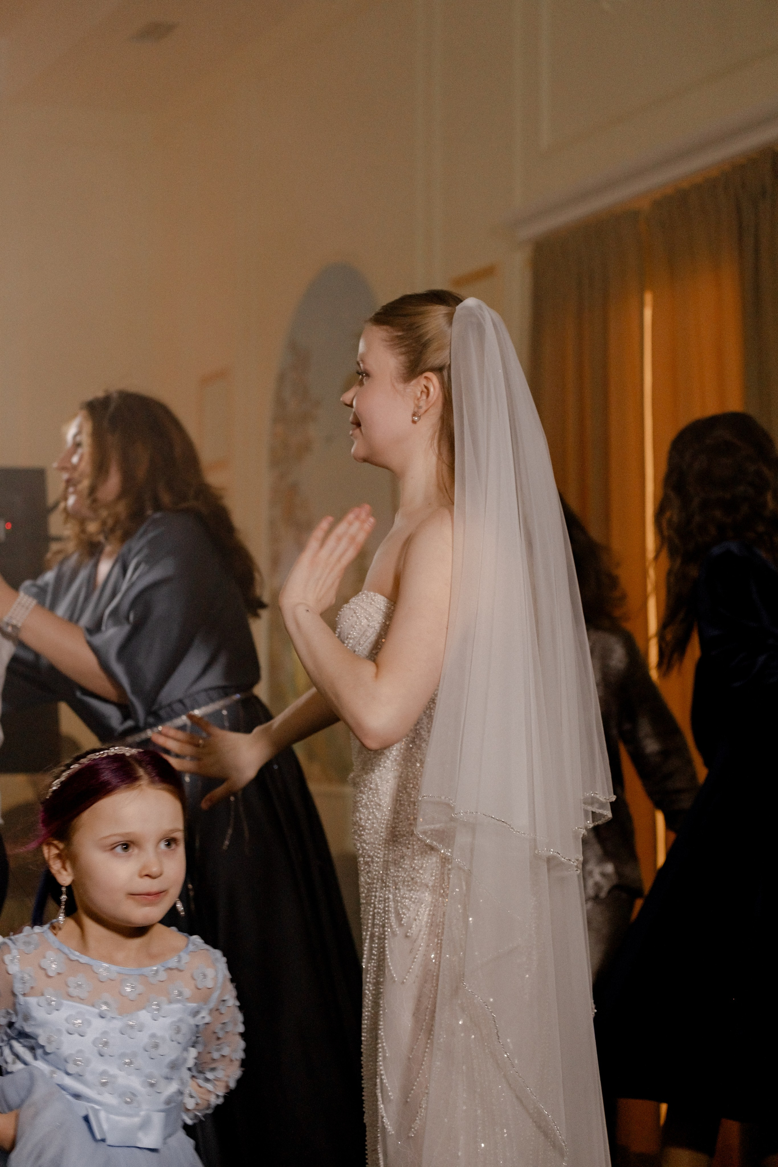 СВАДЕБНЫЙ БАНКЕТ (СНЯТО В СИБИРЕ В НИЖНЕВАРТОВСКЕ). Профессиональный фотограф, Санкт-Петербург — Виктория Богомолова