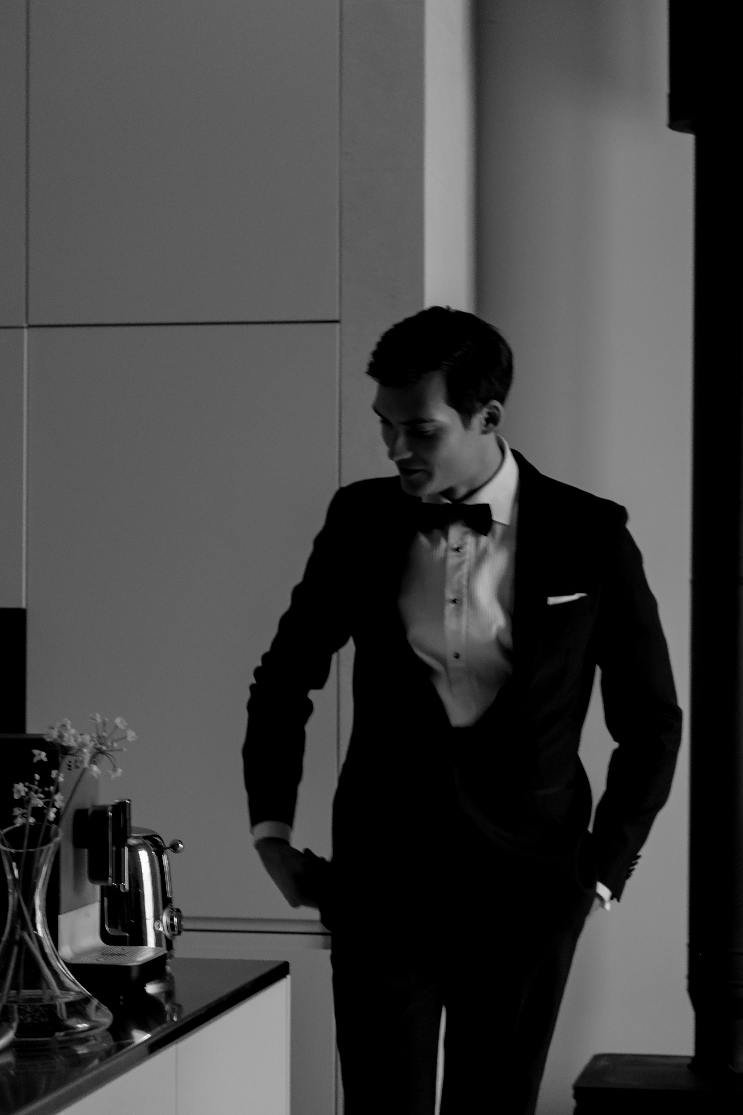 ЭЛЕГАНТНАЯ СВАДБЕНАЯ СЬЕМКА ЖЕНИХА И НЕВЕСТЫ В ДОРОГОМ ОТЕЛЕ САНКТ-ПЕТЕРБУРГА. Профессиональный фотограф, Санкт-Петербург — Виктория Богомолова