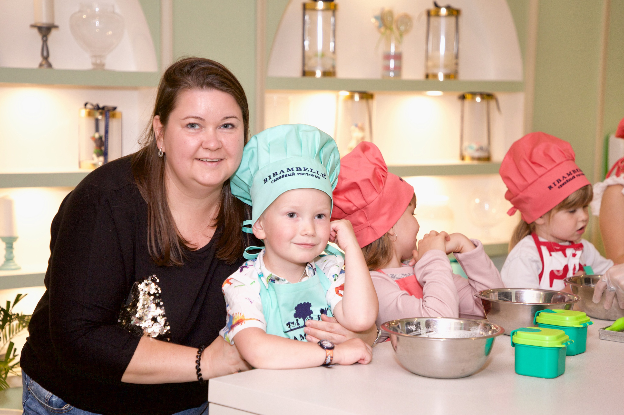 Рибамбель. Школьные выпускные альбомы в Москве Марина Николаева