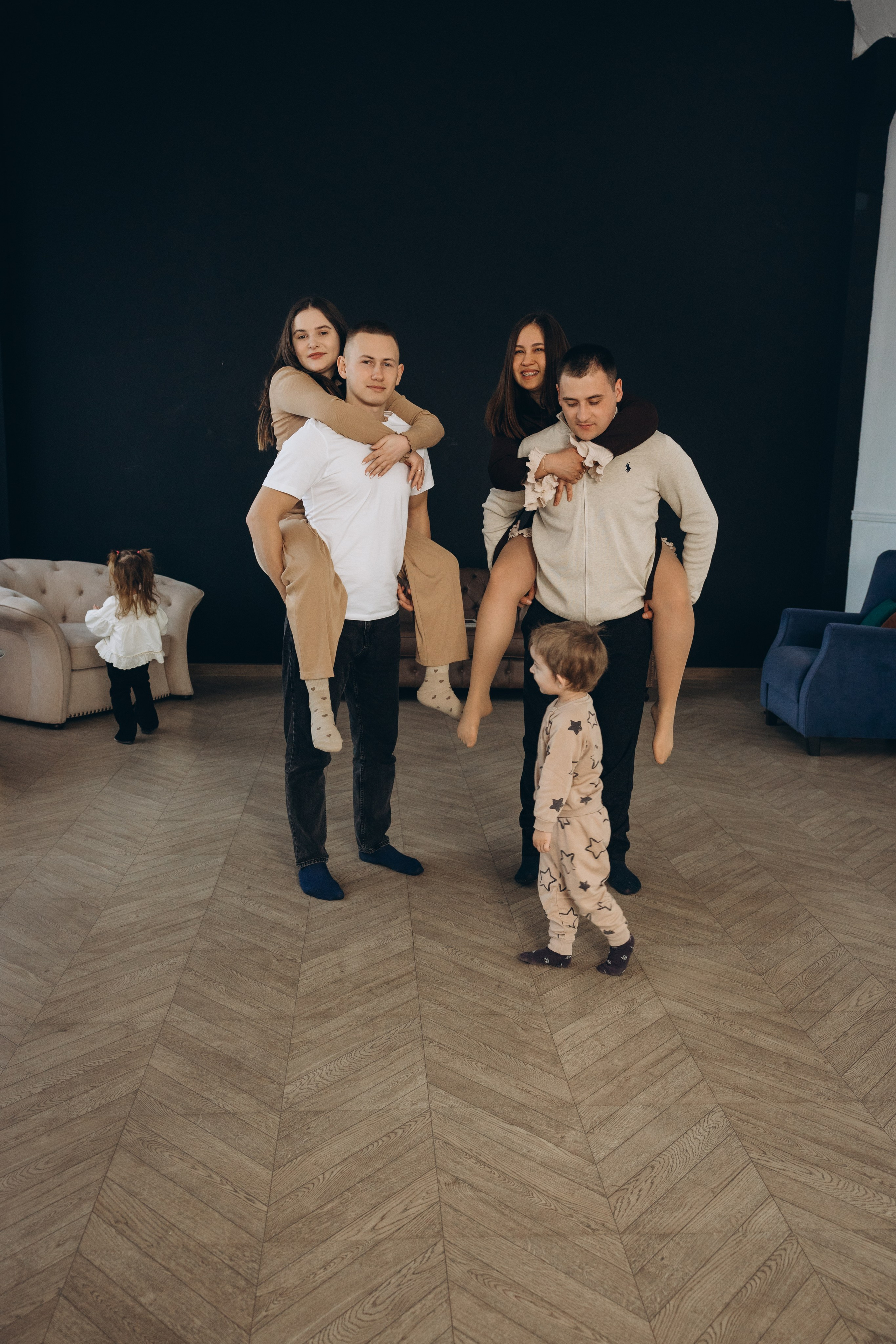 В ОМ студии. Свадебный, семейный фотограф в Иркутске Светлана Макаричева