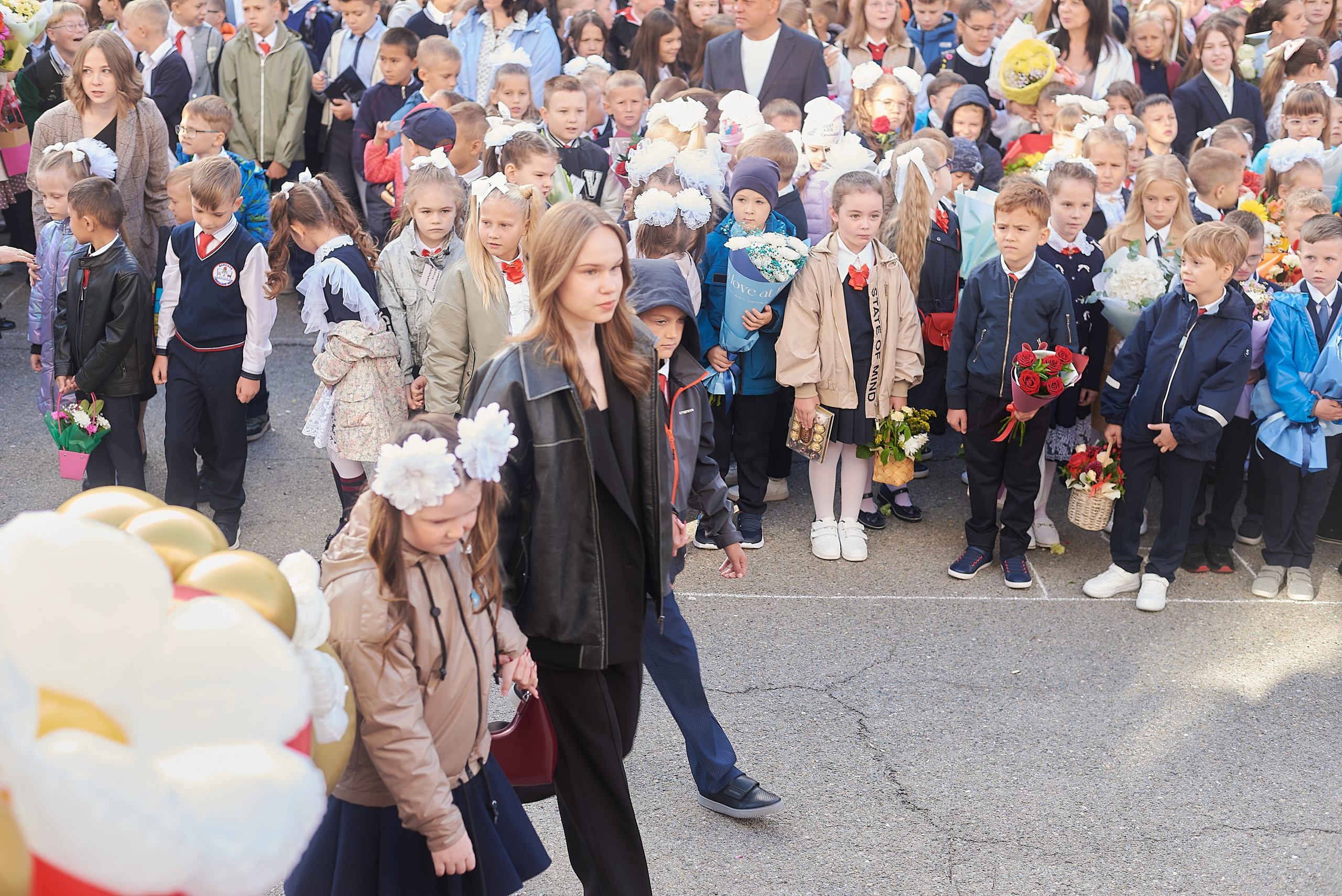 Первый класс. Фотограф Елена Дука. Контент съемка. Семейная фотография