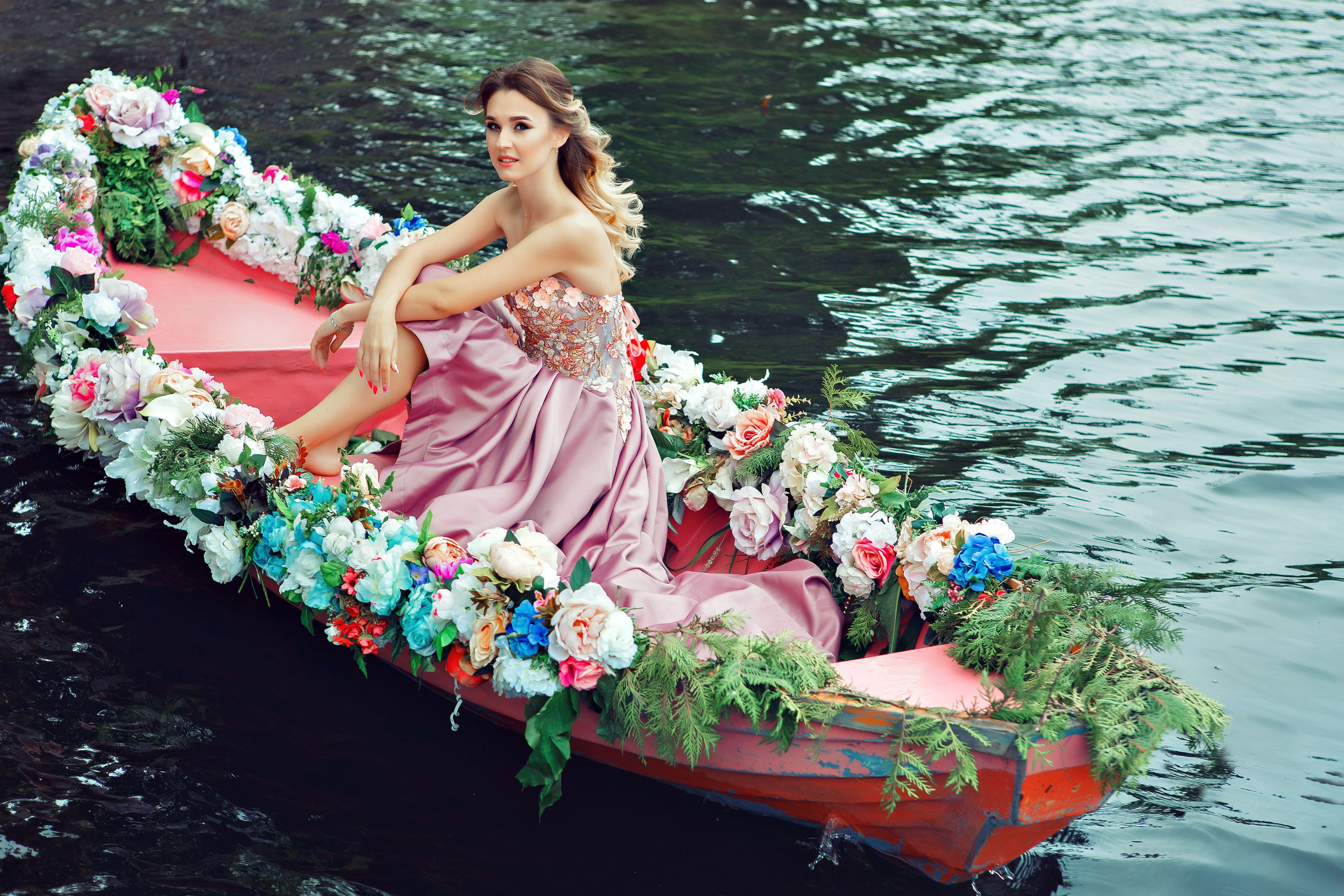 Цветочная Лодка. Свадебный и портретный Фотограф в Липецке Дмитрий Котюков