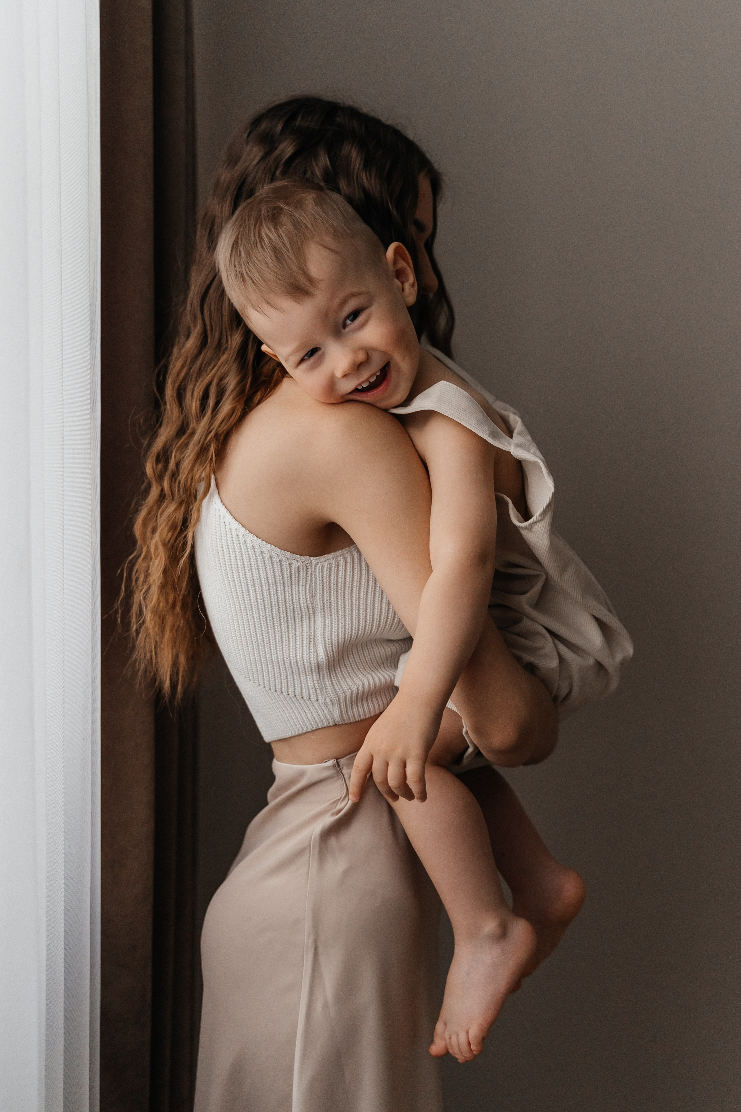 Вадим, Юля и Мирон. Волик Мария