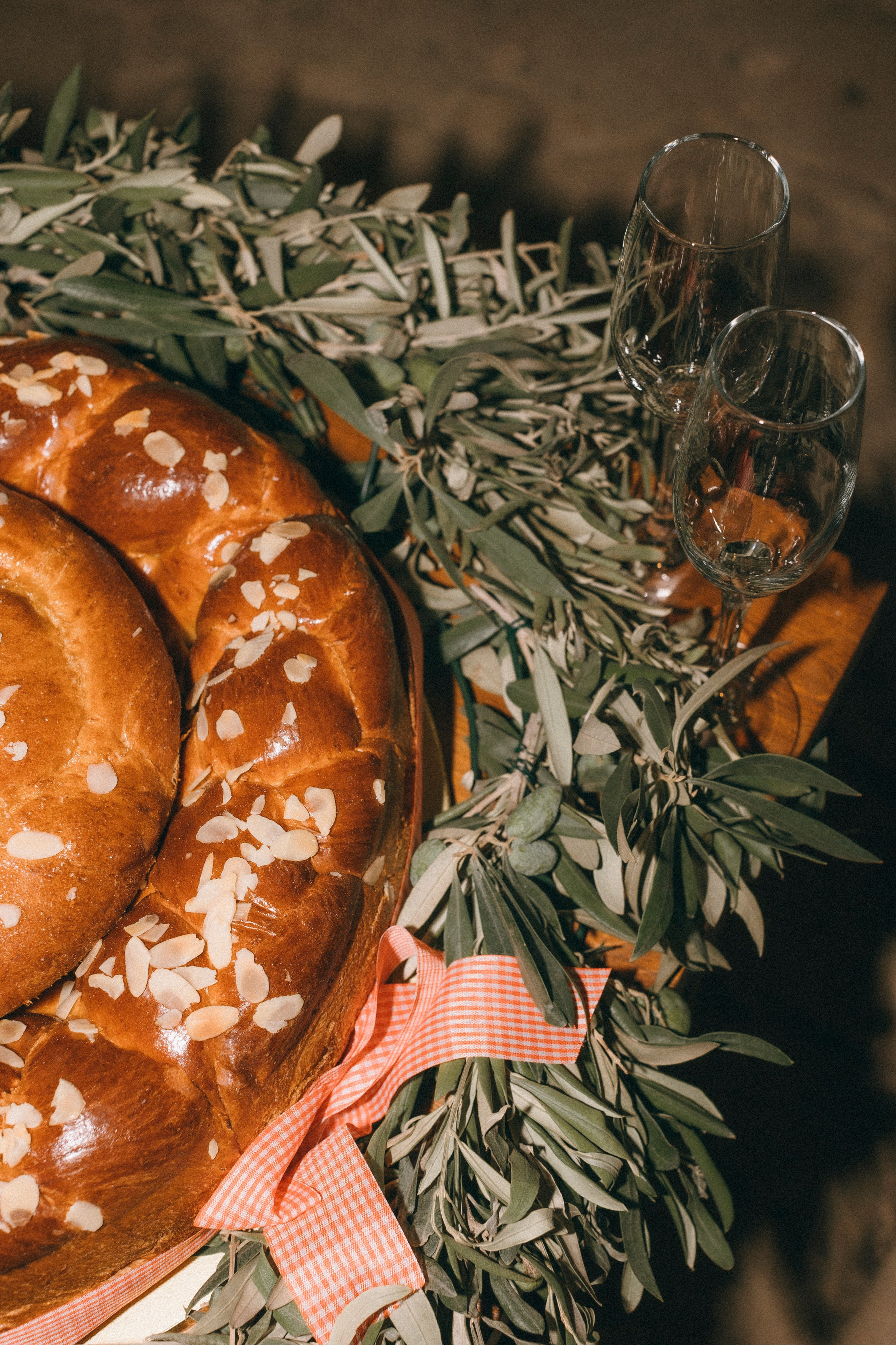 Dancing, laughter and traditions — a Greek-Russian Wedding. Katerina Nord | Wedding and Couple Photographer in Germany and Europe
