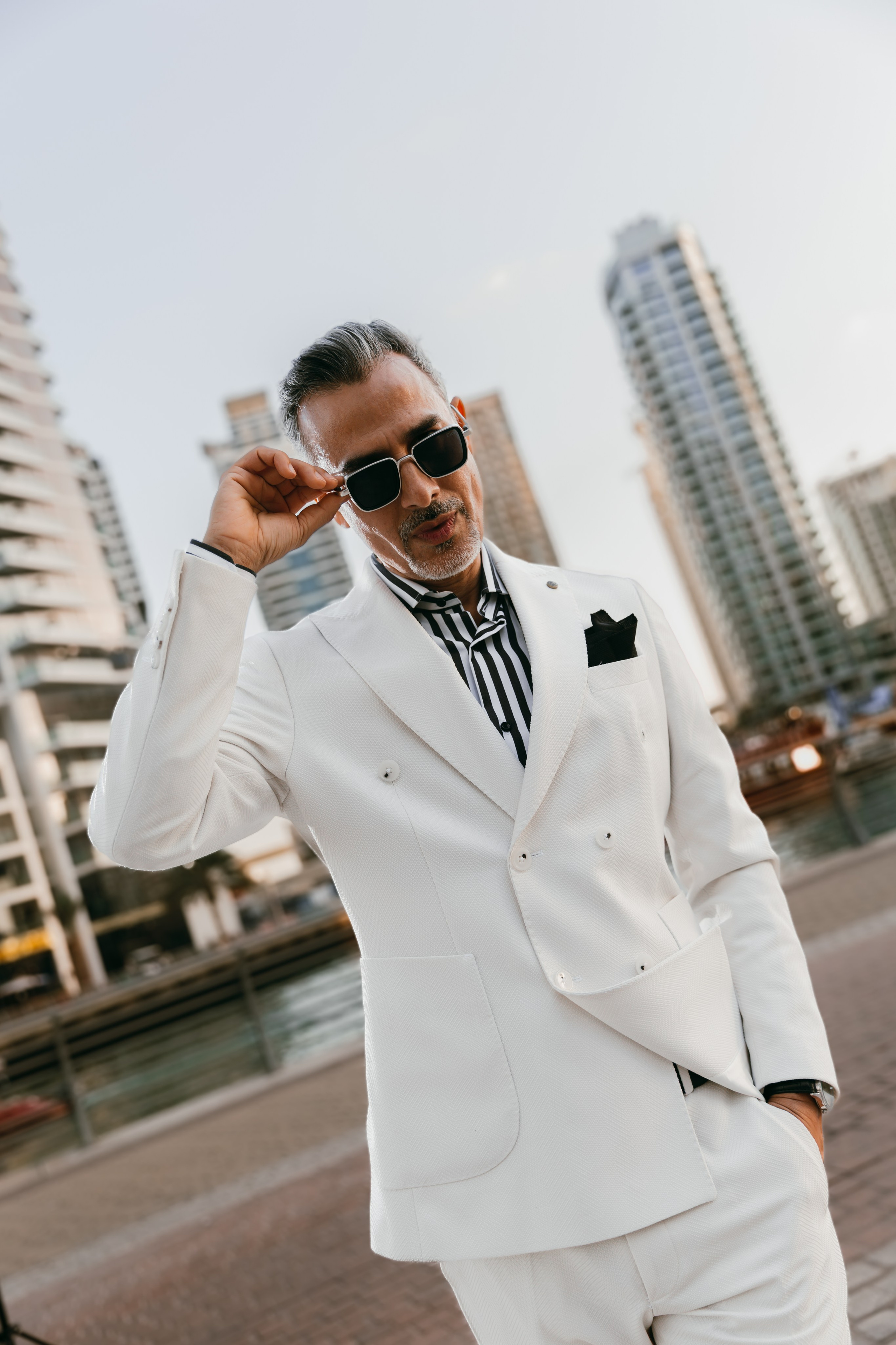 Italian suit. Валерия Солнцева свадебный и семейный фотограф