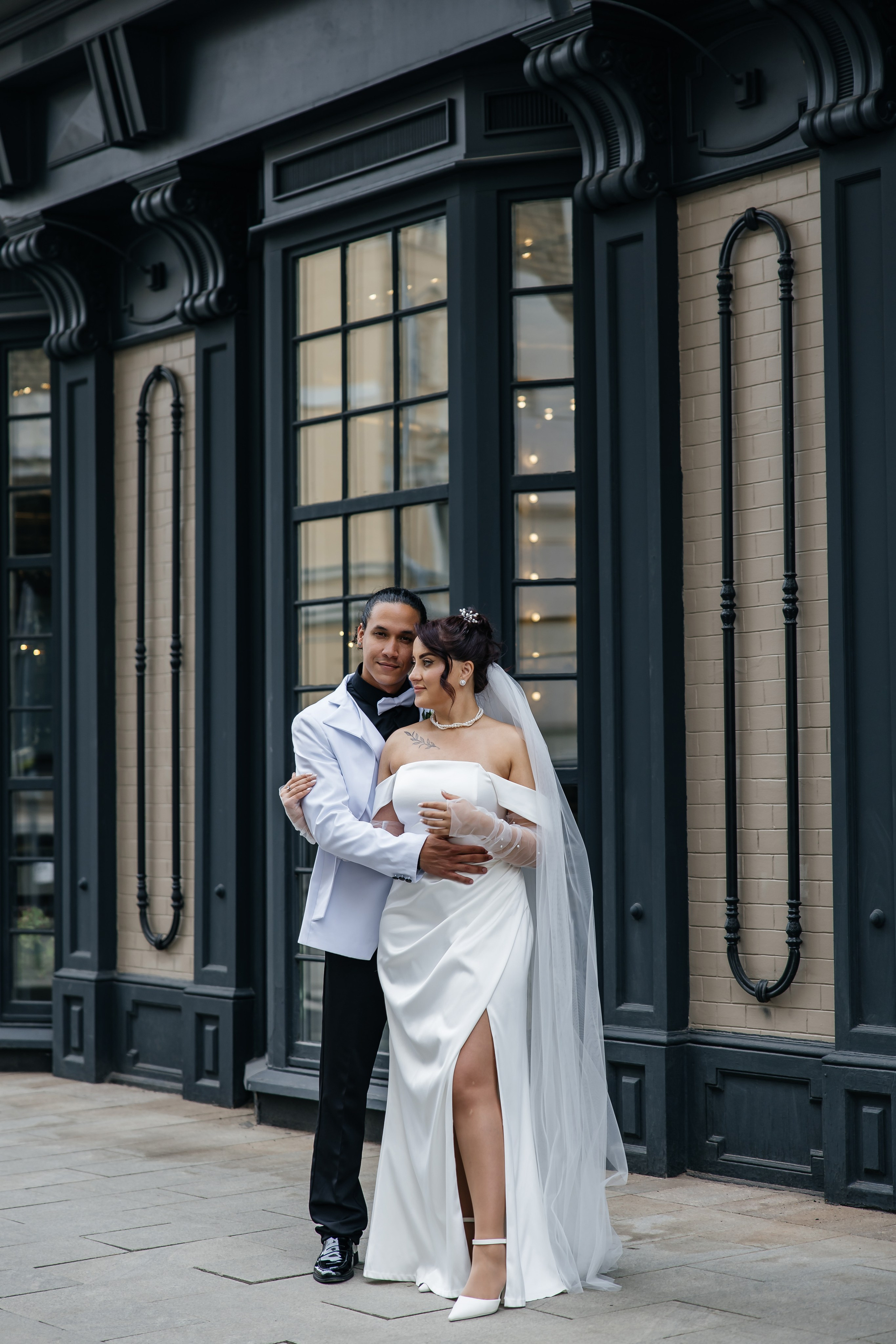 Сборы, прогулка, роспись. Фотограф, видеограф на свадьбу в Москве Никита Назаров