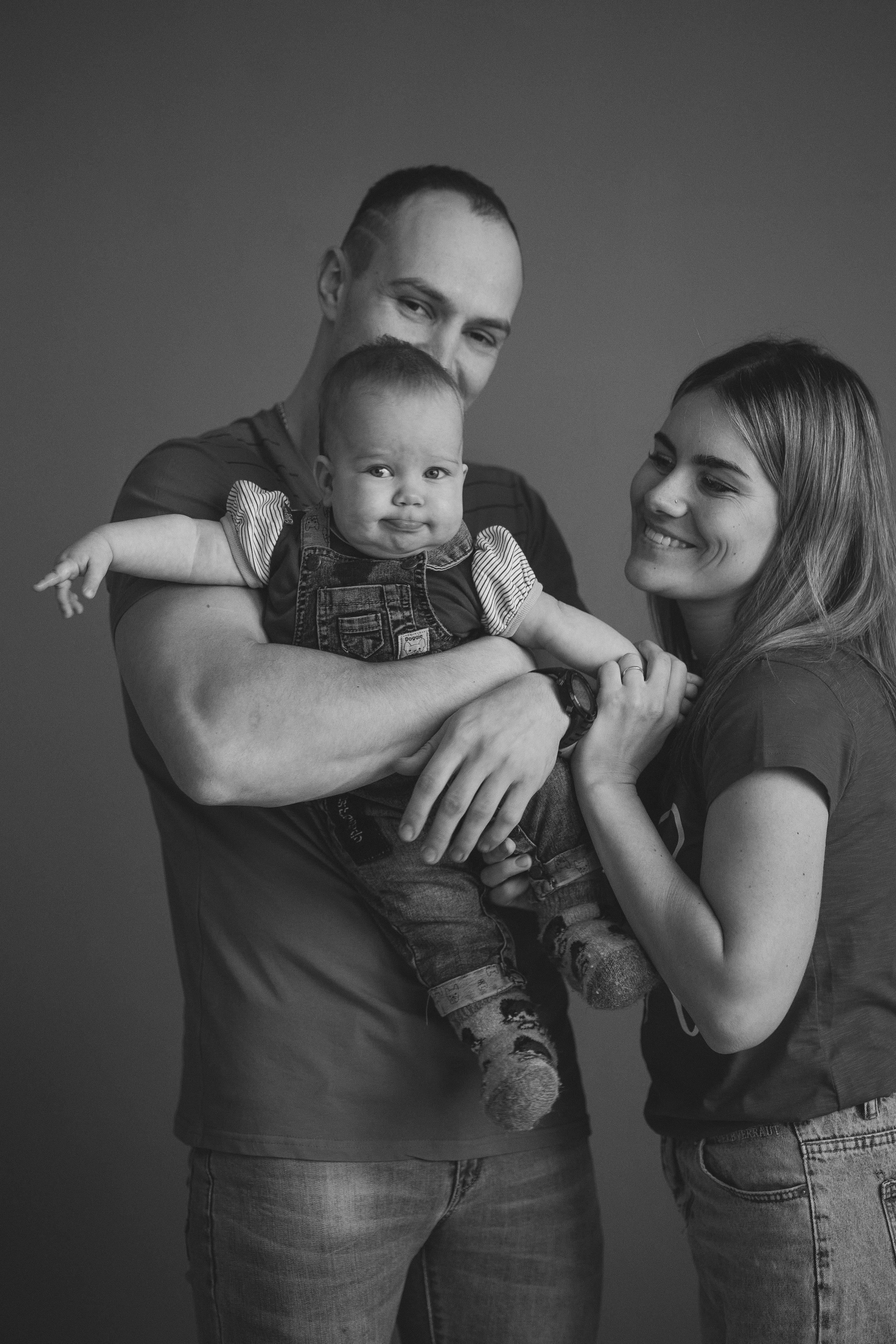 Лера, Дима и Василиса Дмитриевна. Фотограф Юлия Исаева