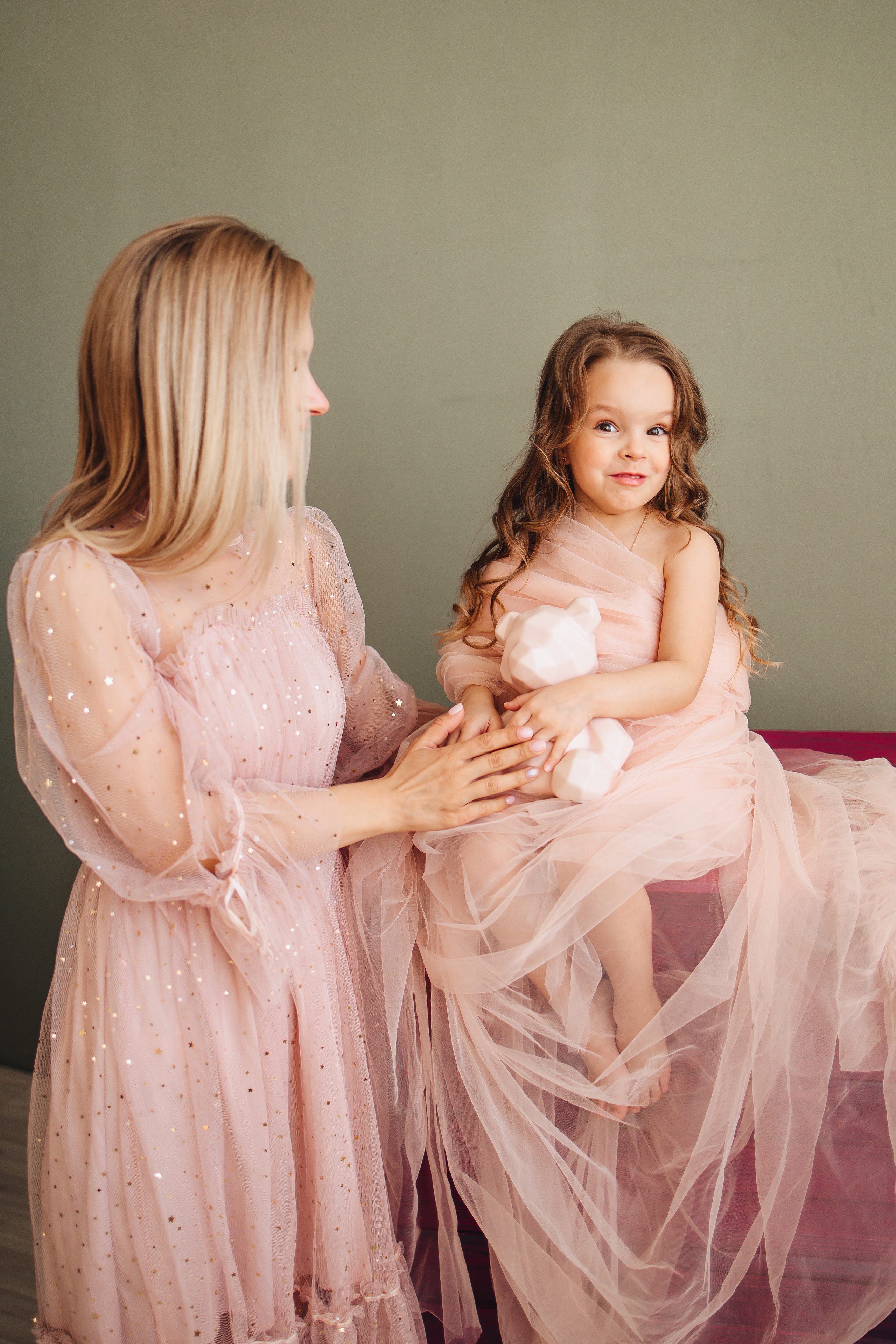 Эля и Мира. Фотограф Юлия Исаева