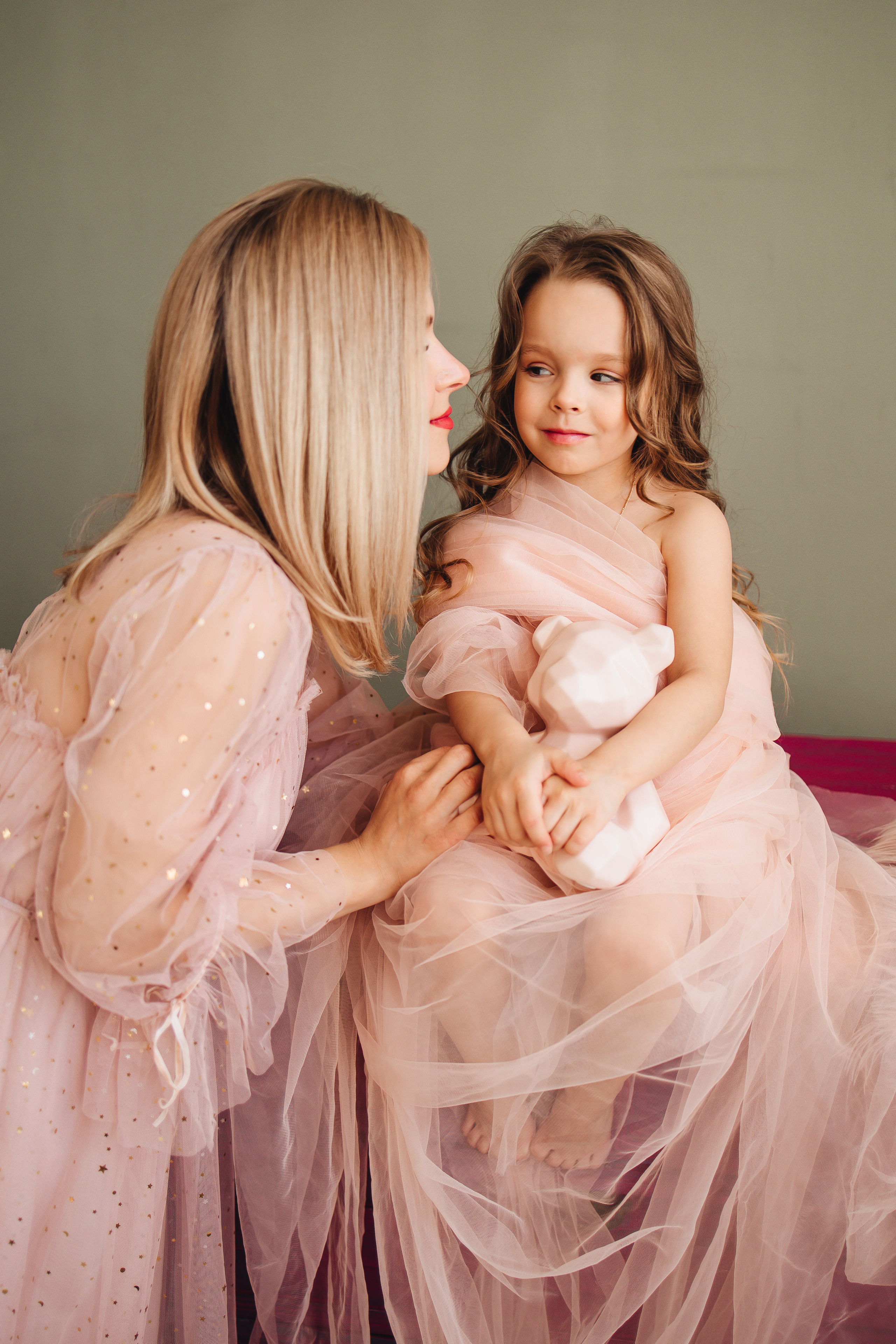 Эля и Мира. Фотограф Юлия Исаева