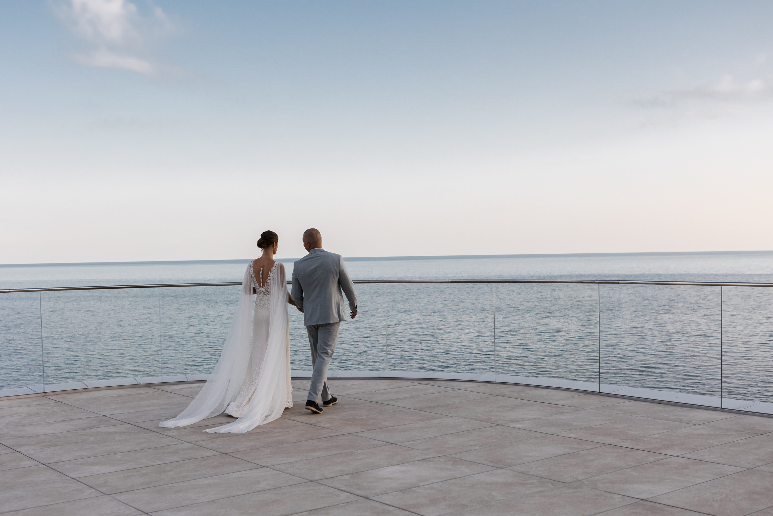 Свадьба Артёма и Юли в отеле Luciano Foros в Крыму. Свадебный фотограф, фотосъемка в Крыму, Севастополе, Симферополе, Ялте