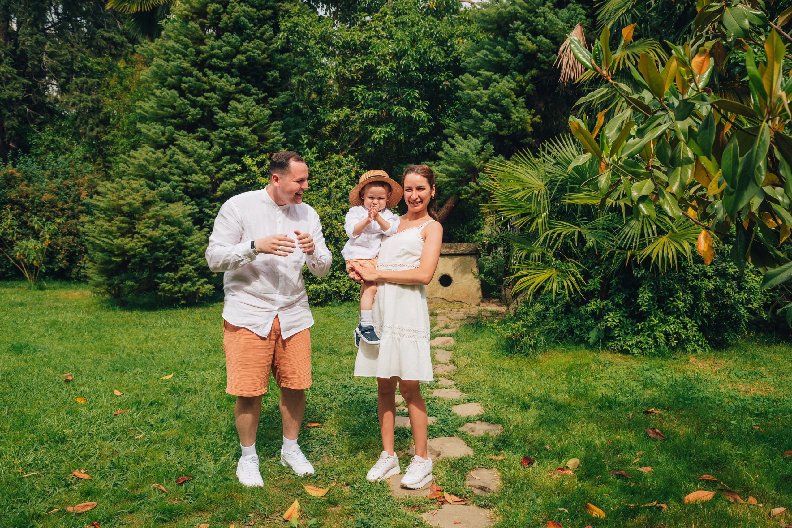 Дима, Ляйсан и Миша на Ривьере (Май 2025 г.). Фотограф Сочи, Адлер, Красная Поляна — Вероника Радченко