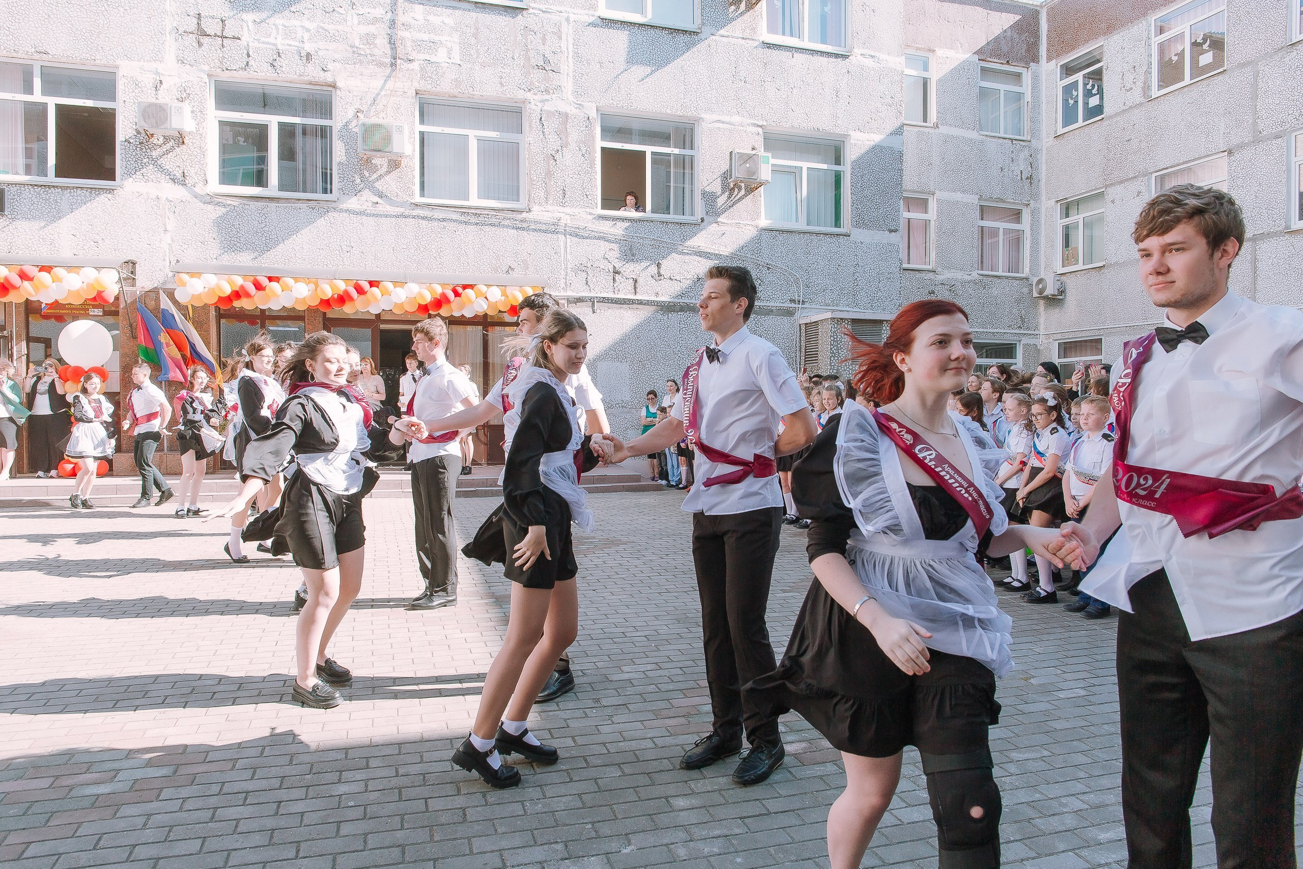 11 класс 33 школа. Выпускные альбомы Натальи Бутко: Новороссийск, Анапа, Геленджик