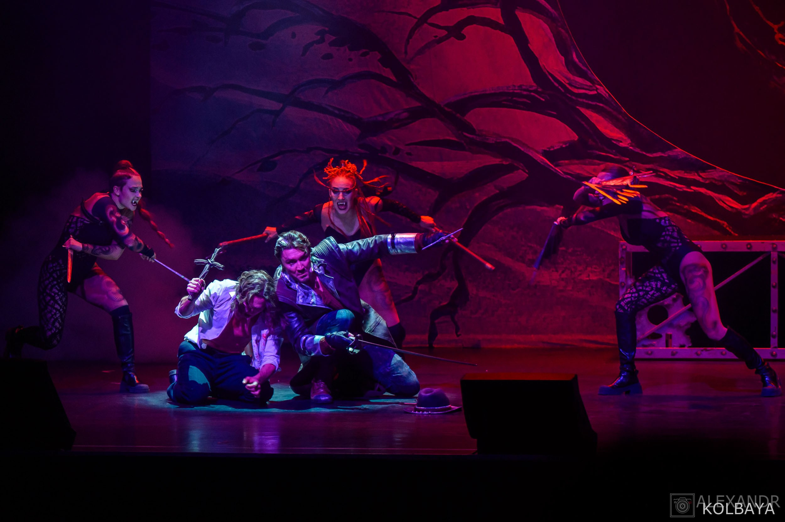 Мюзикл Дракула. Концертный и театральный репортажный фотограф в Москве Александр Колбая