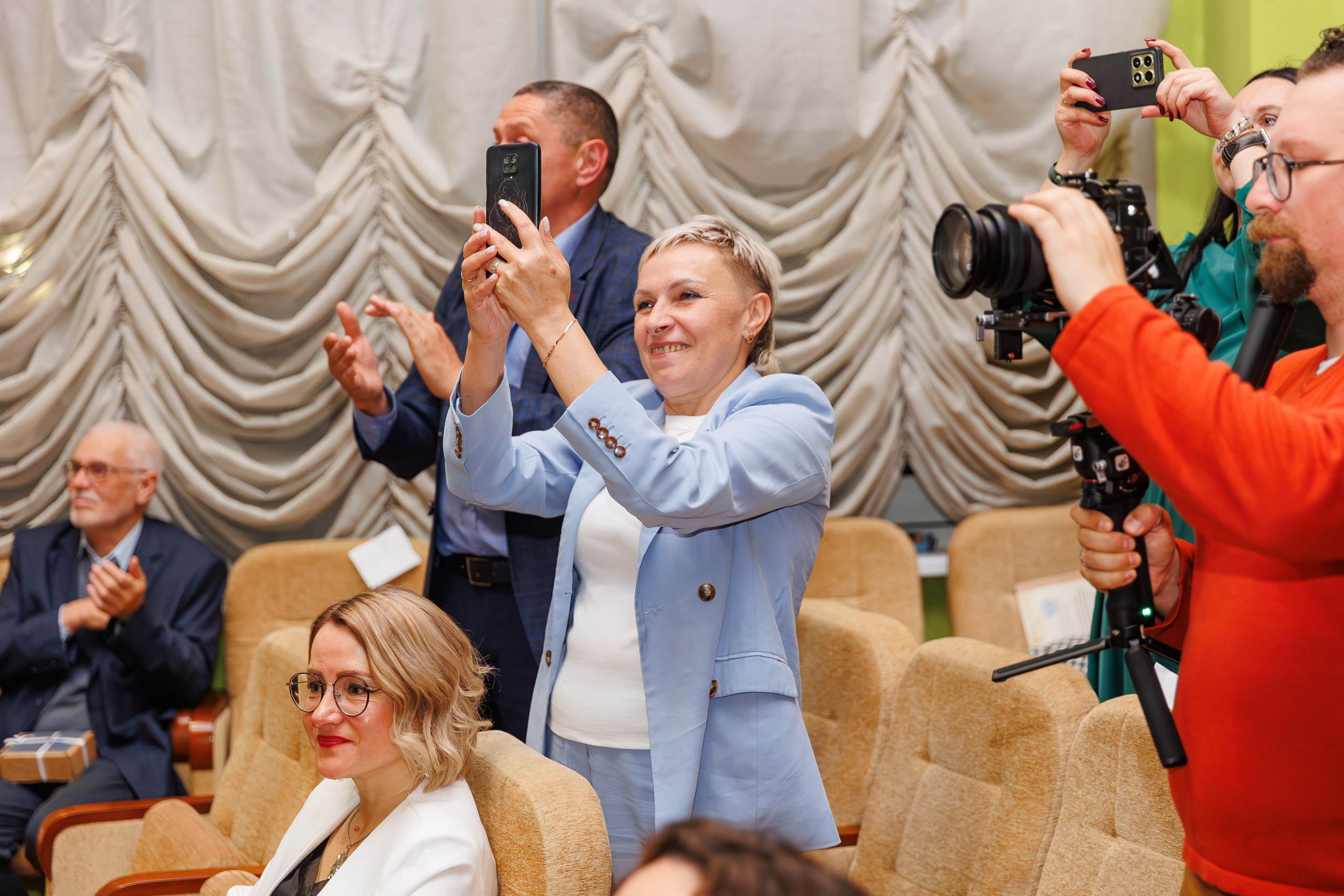 Выпускной 2025. Репортажный фотограф Минск ❘ Костецкий Илья ❘ Беларусь