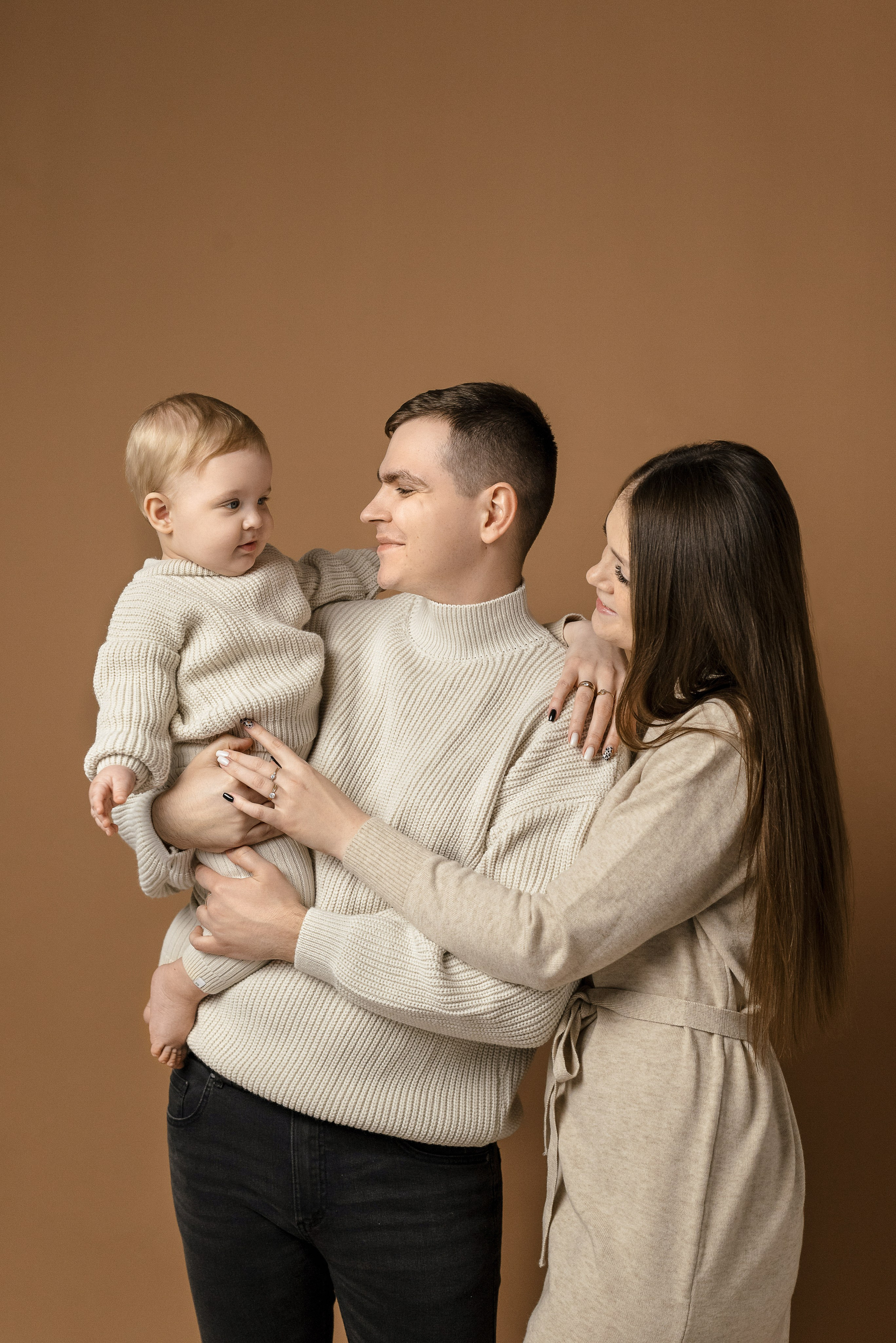 Семейный фотограф в Брянске фотостудии Брянск. Семейный и репортажный фотограф Брянск — Москва Олеся Юрьева. Съёмка крещения и венчания