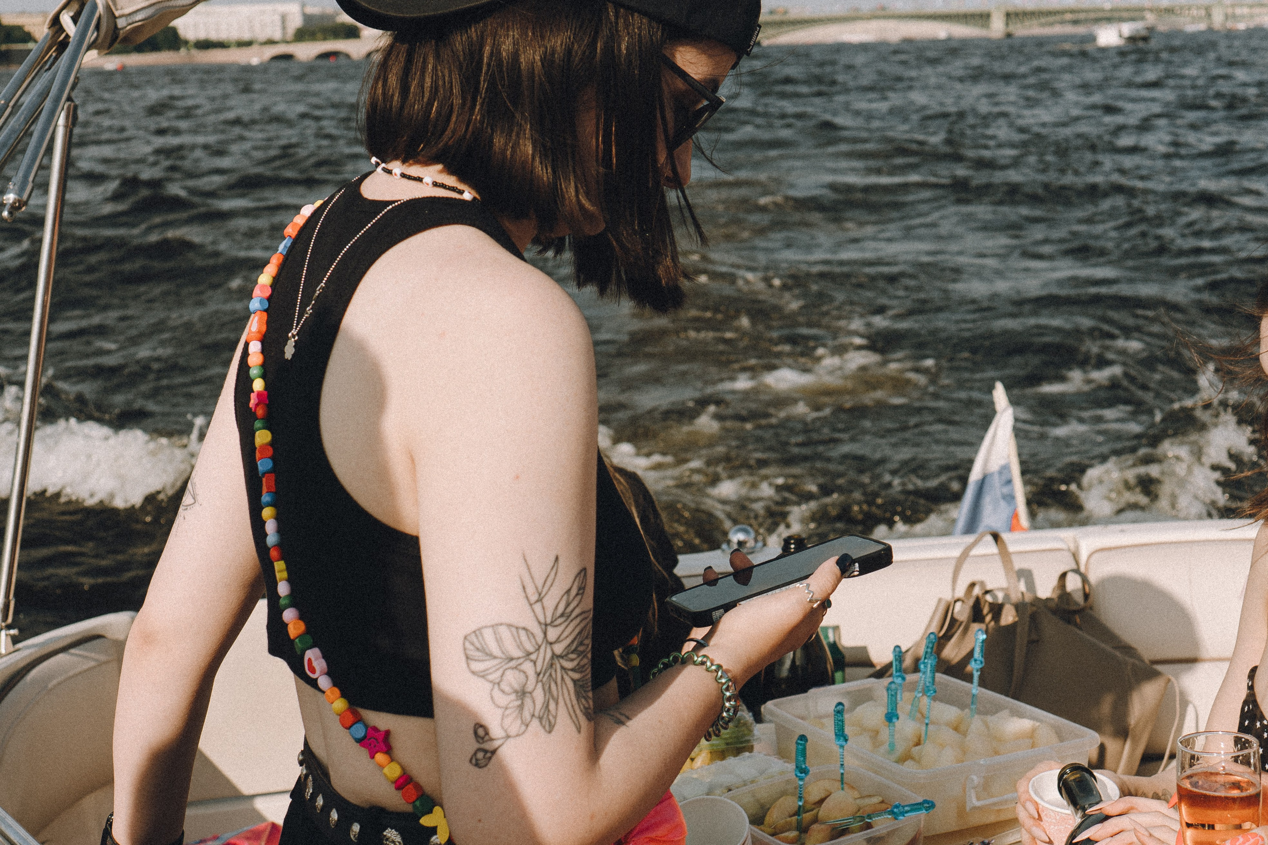 ДЕВИЧНИК НА КАТЕРЕ. Профессиональный фотограф, Санкт-Петербург — Виктория Богомолова