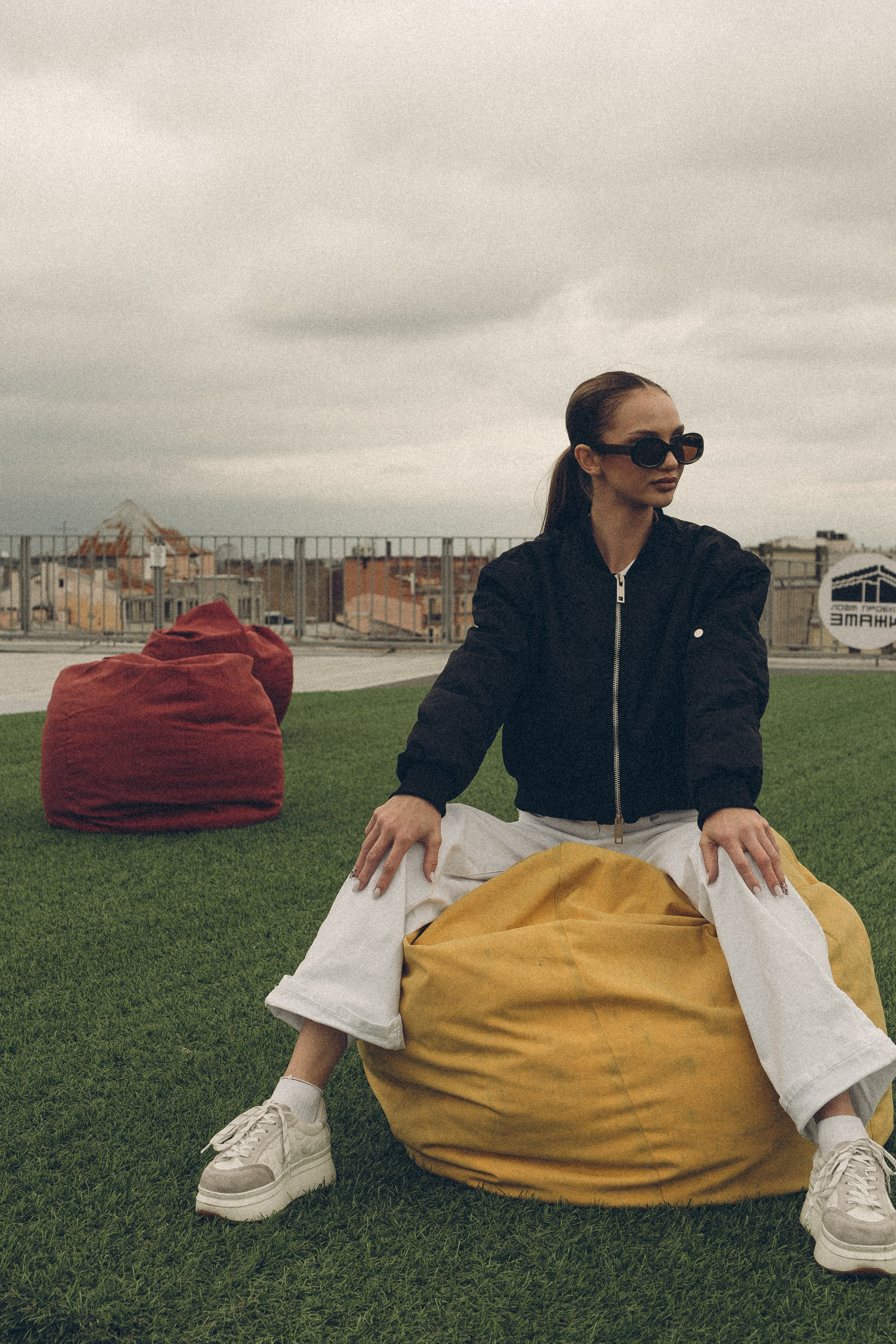 МЫ ГУЛЯЛИ ПРО КРЫШАМ ПИТЕРА. Профессиональный фотограф, Санкт-Петербург — Виктория Богомолова