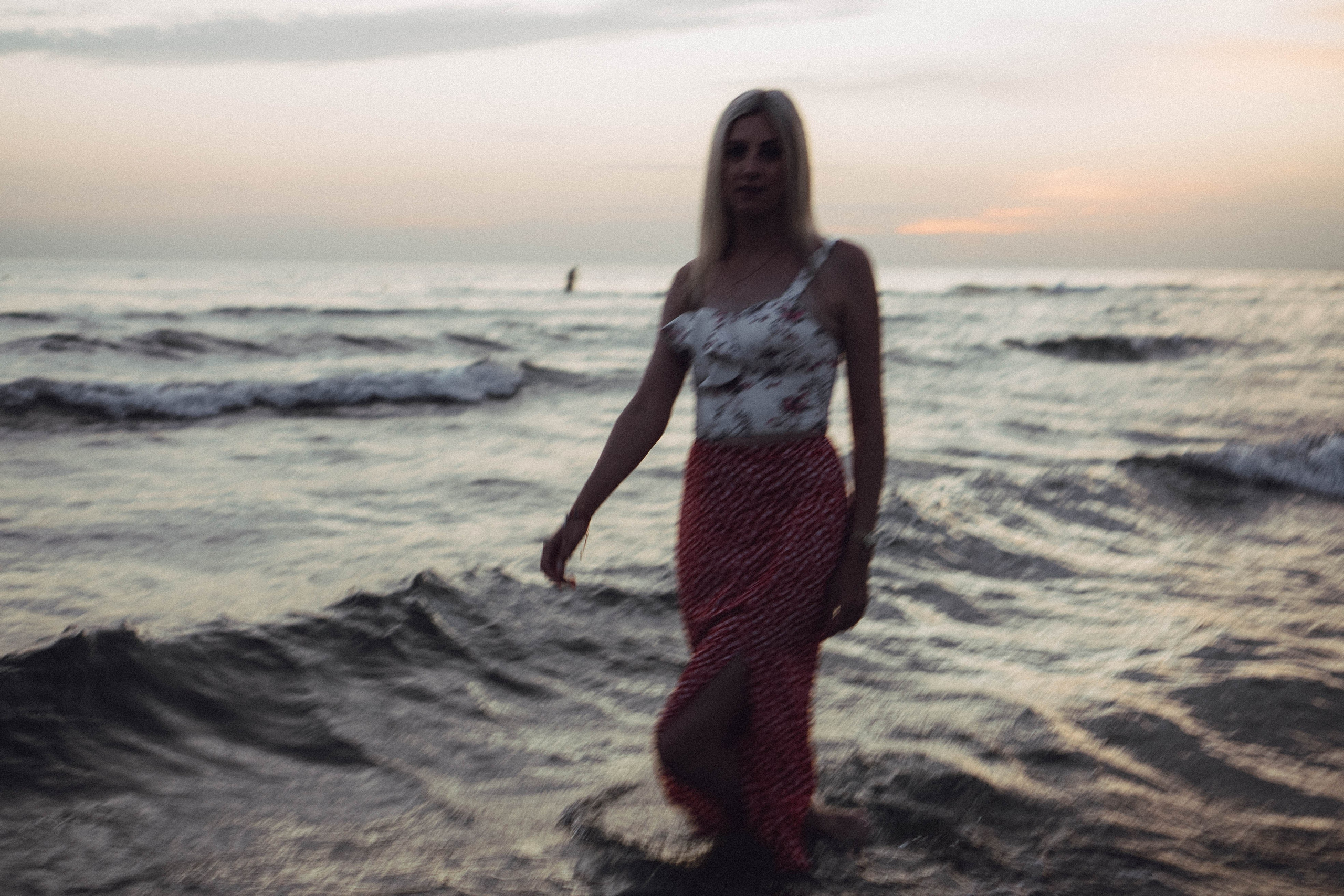 Июльский вечер на берегу черного моря. Профессиональный фотограф, Санкт-Петербург — Виктория Богомолова