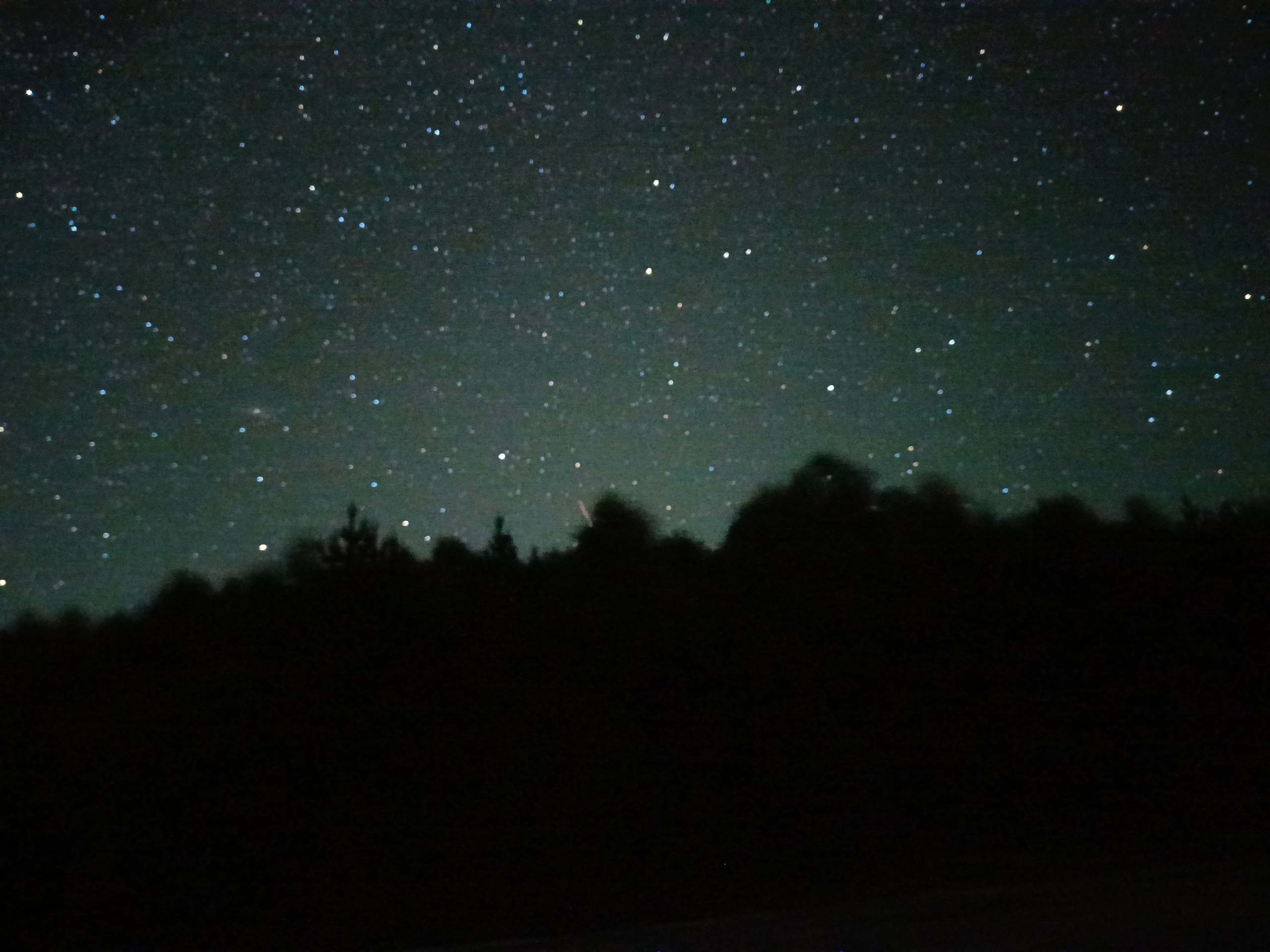 Эльбрус 2023 Маша Саша Дима. Заставка