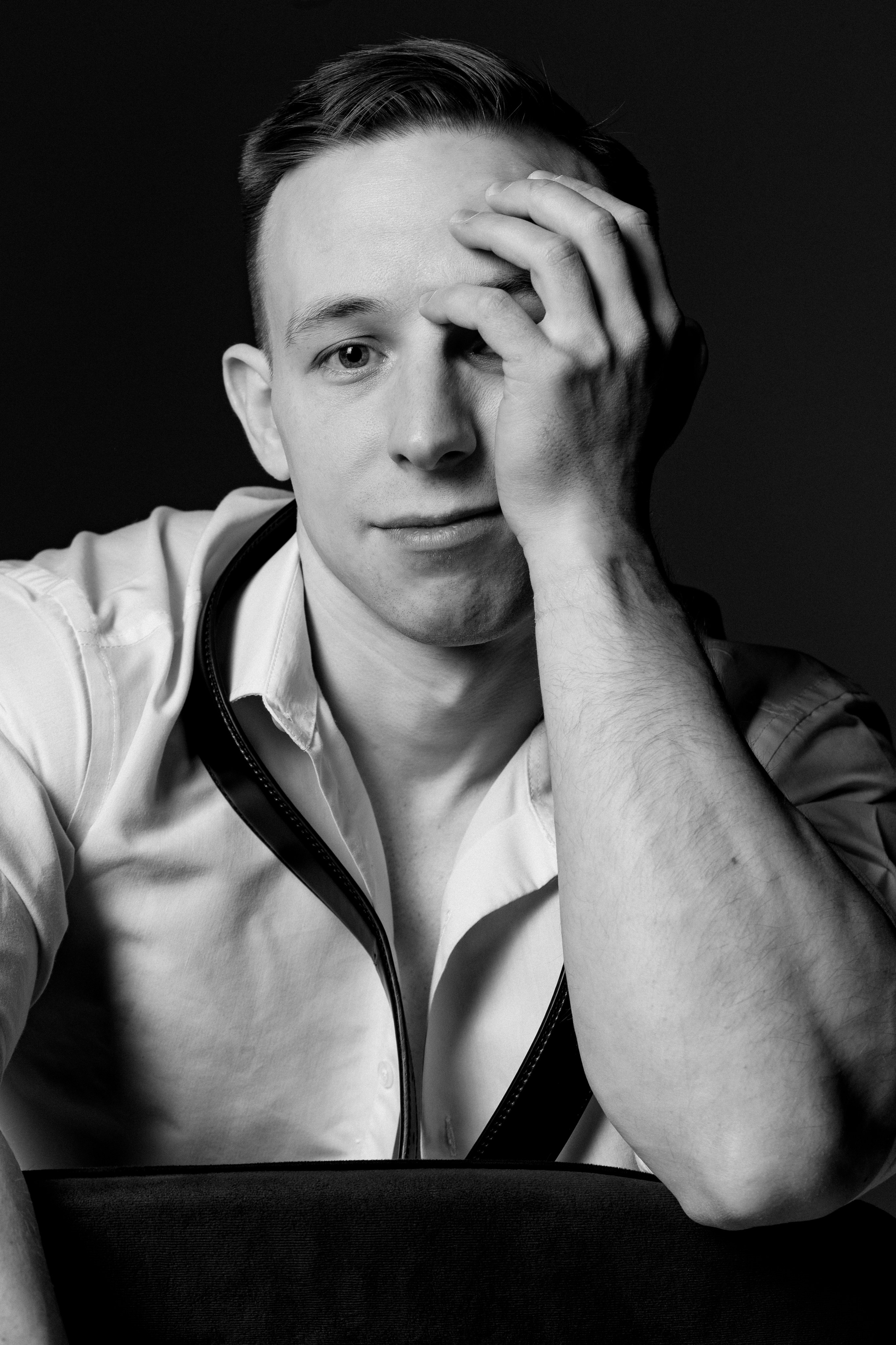 Мужская фотосессия в студии Нижний Новгород. Мужской портрет, Нижний Новгород.