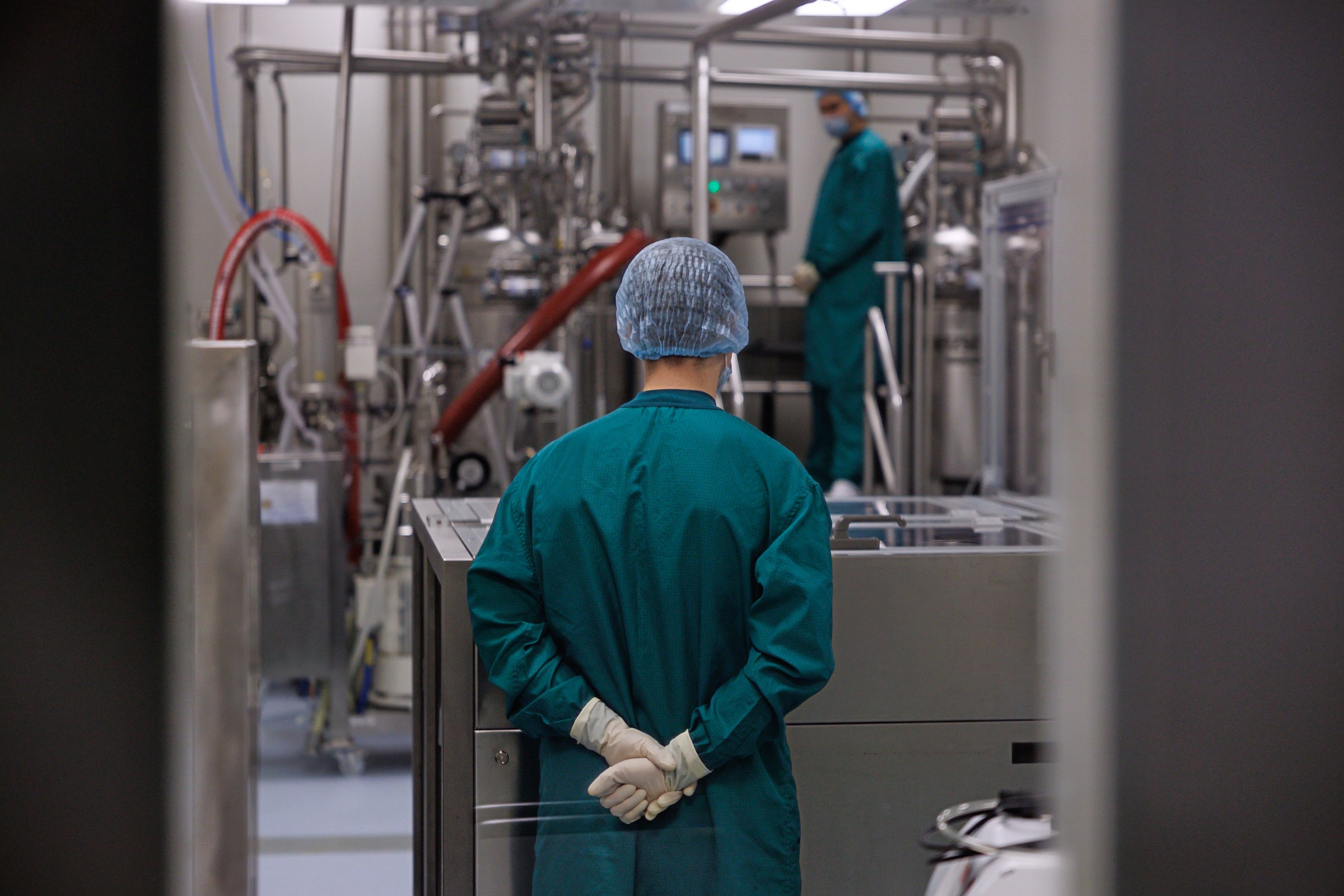 «Petrovax | Фотогалерея сотрудников и производства». Видеограф, фотограф Илья Новиков Москва, Екатеринбург, Калининград