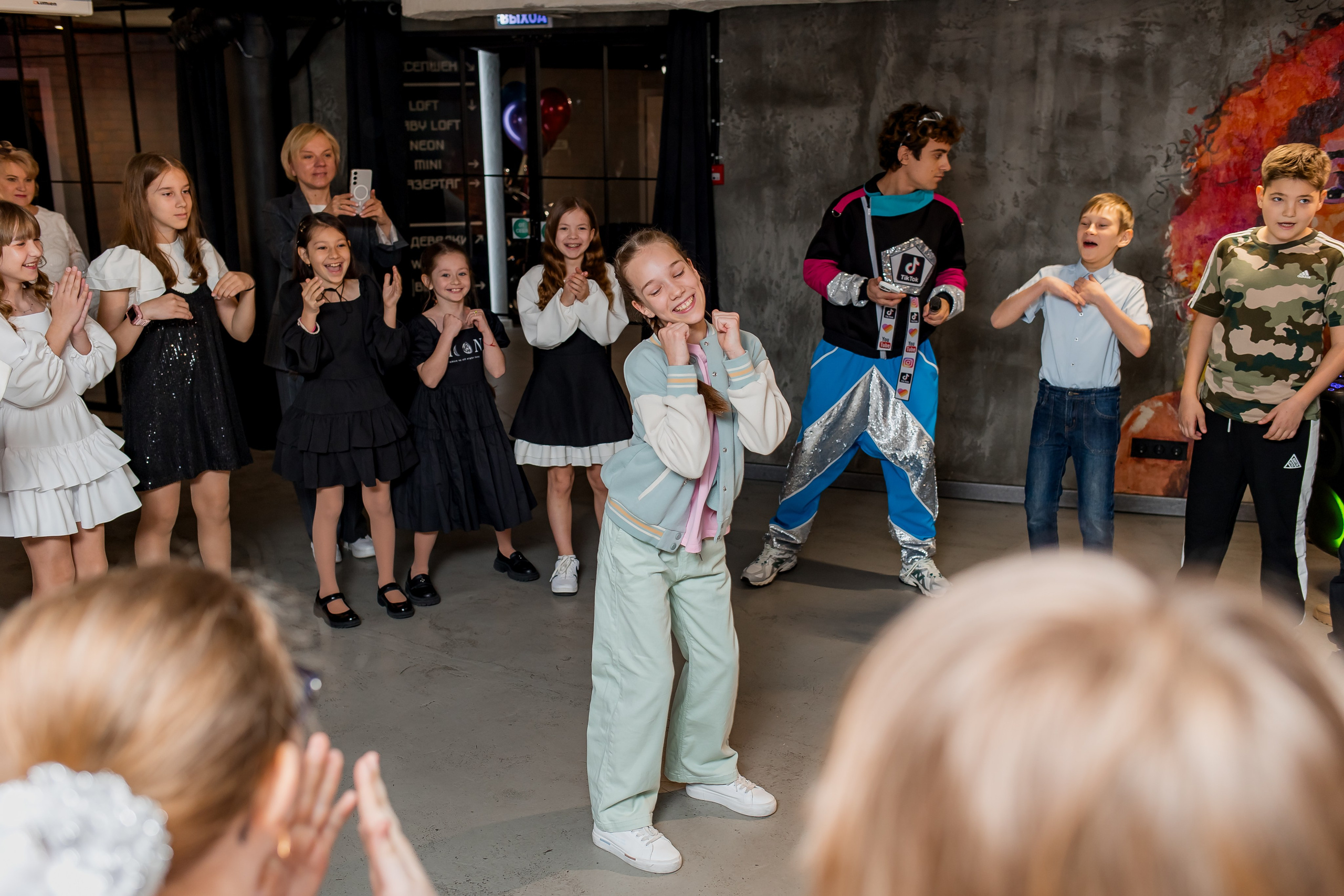 Выпускной 4 класс. Фотограф в Москве Авдеева Мария