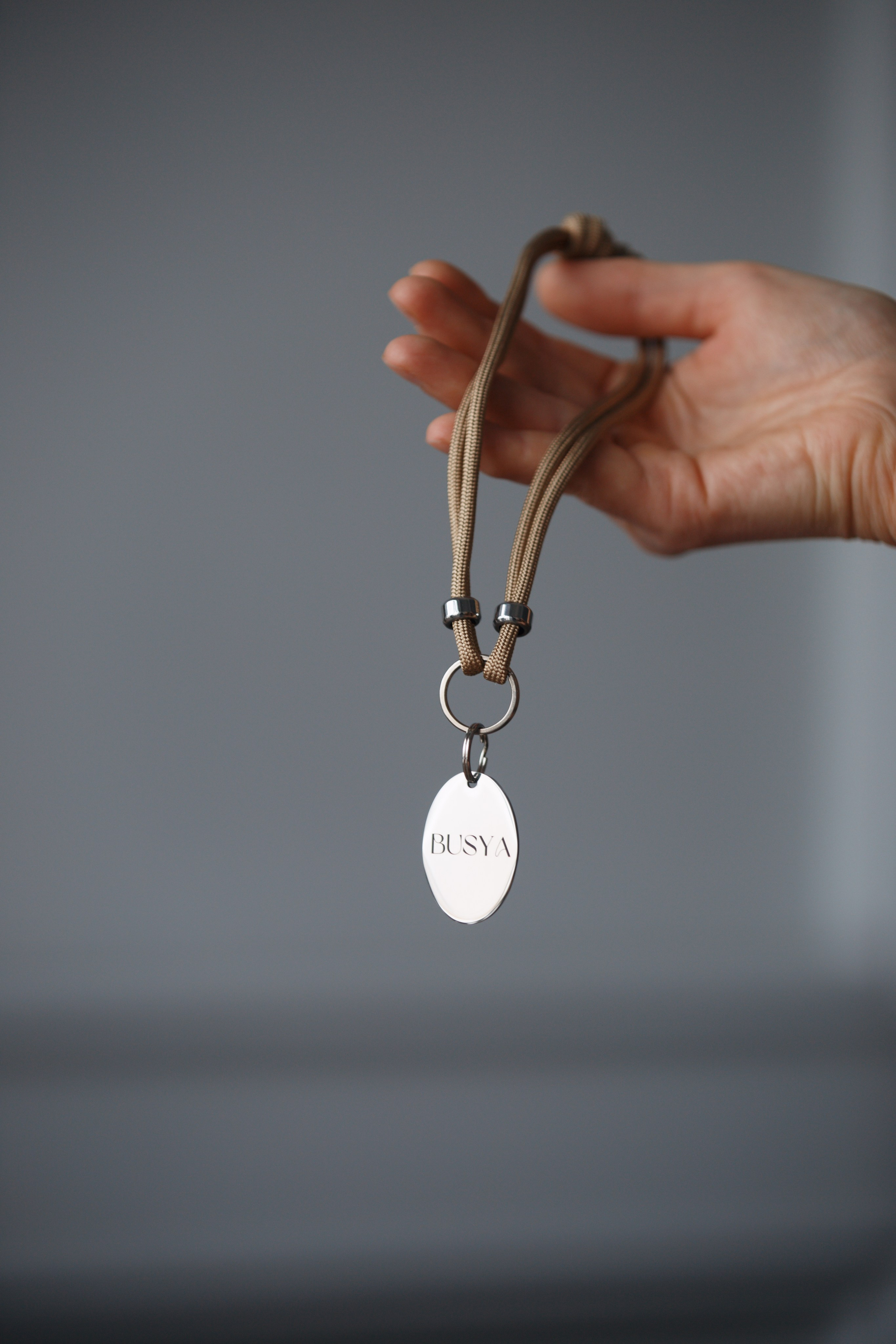 Bmbh лежанки и адресники. Фотограф анималист Кристина Карпова, Москва