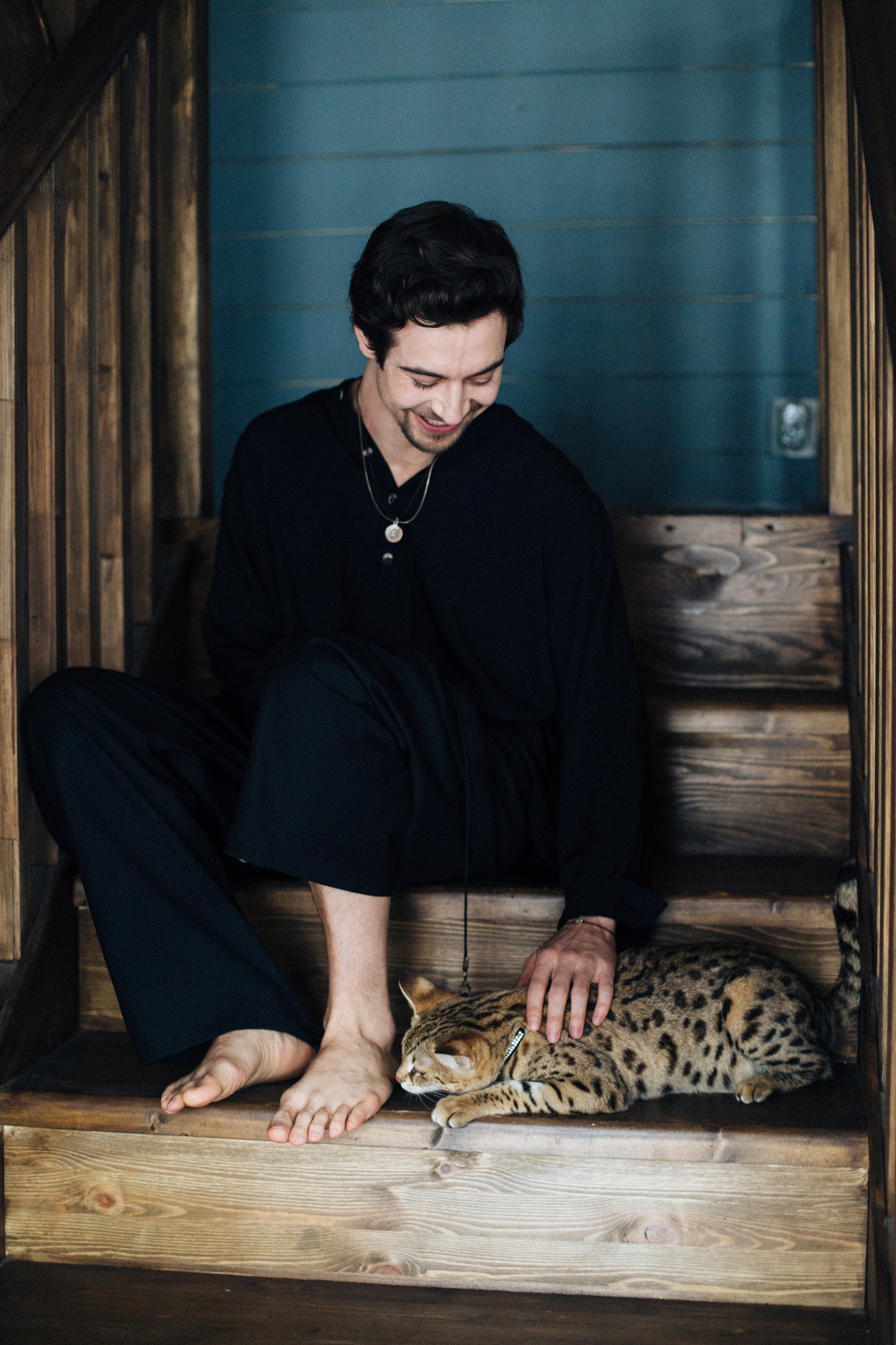 Фотосессия для ведущего с котятами. Александр Чернин. Семейный и событийный фотограф