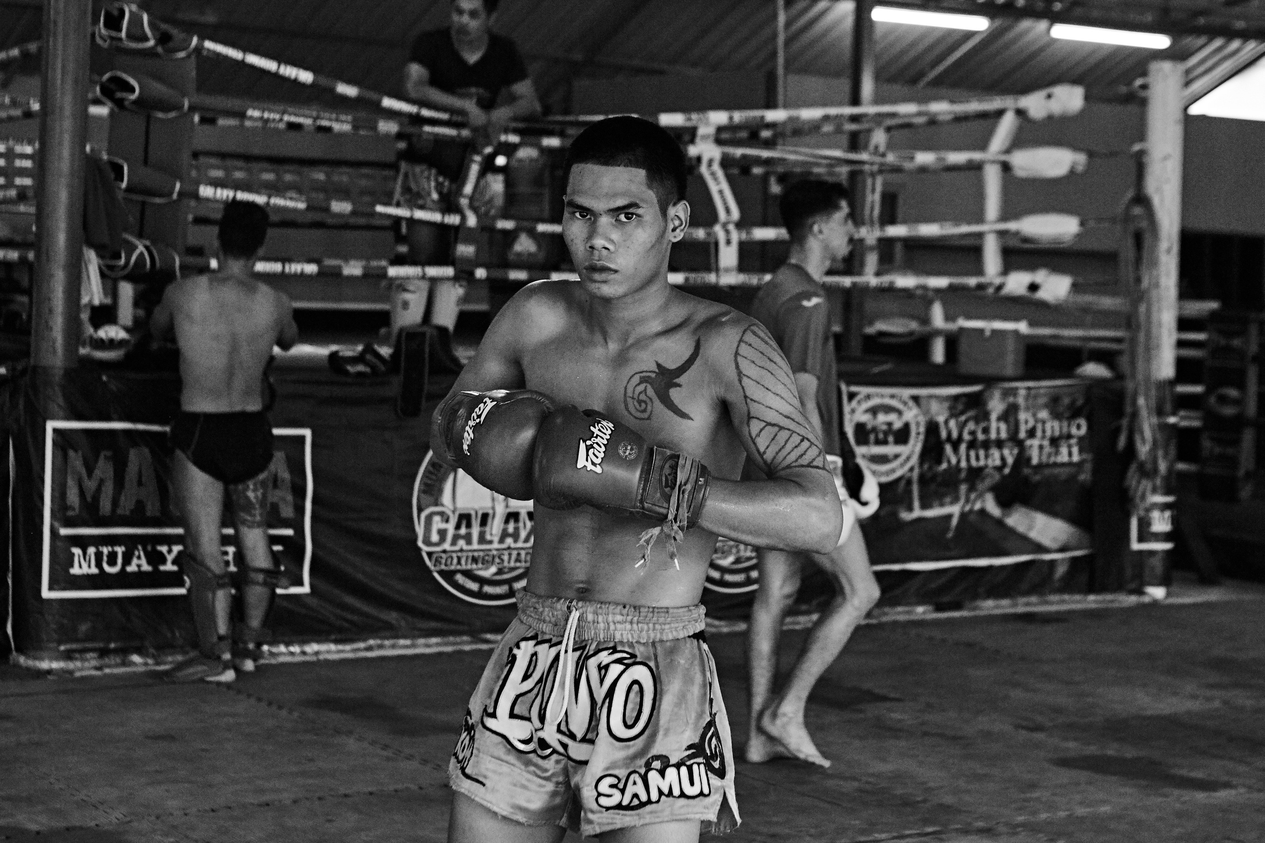 Тренировка в школе тайского бокса Samui Muay Thai (Тайланд, о.Самуи). Анастасия Зобнинá — фотограф в Санкт-Петербурге/СПб