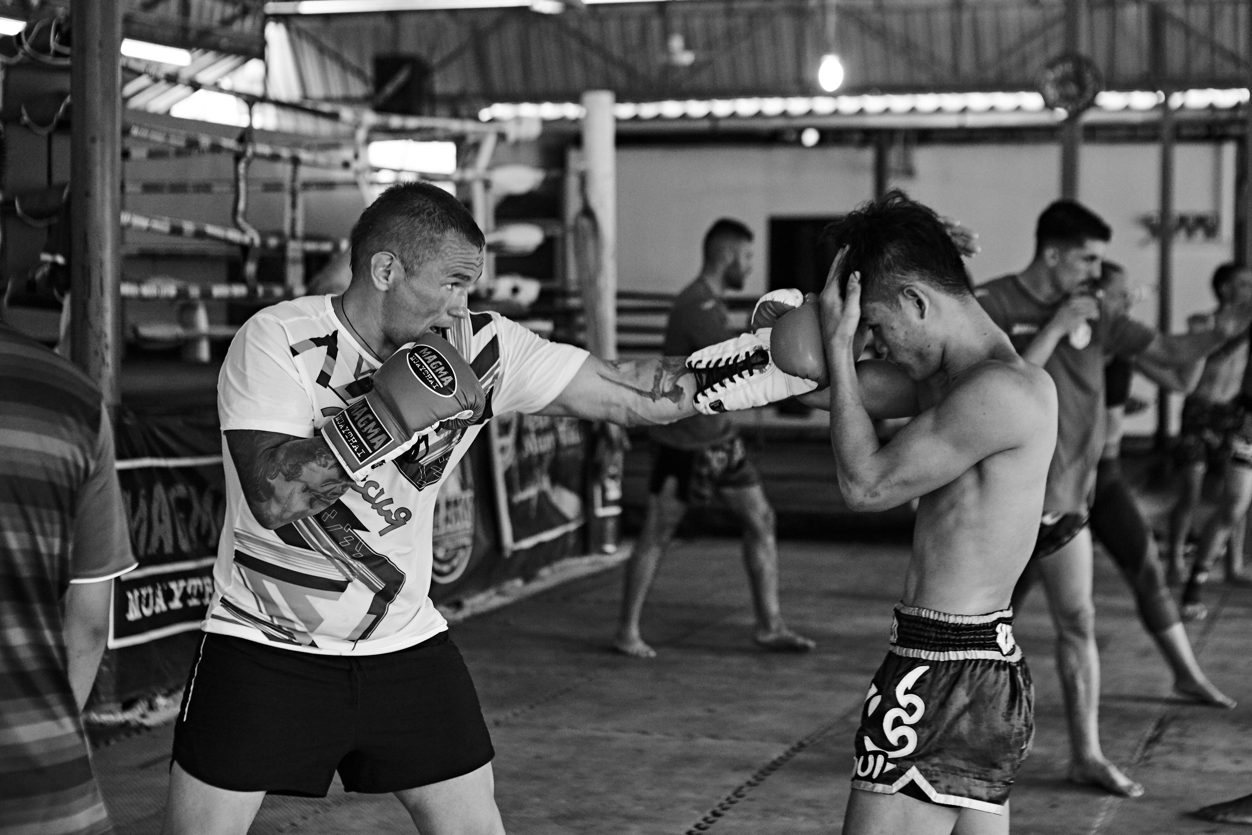 Тренировка в школе тайского бокса Samui Muay Thai (Тайланд, о.Самуи). Анастасия Зобнинá — фотограф в Санкт-Петербурге/СПб