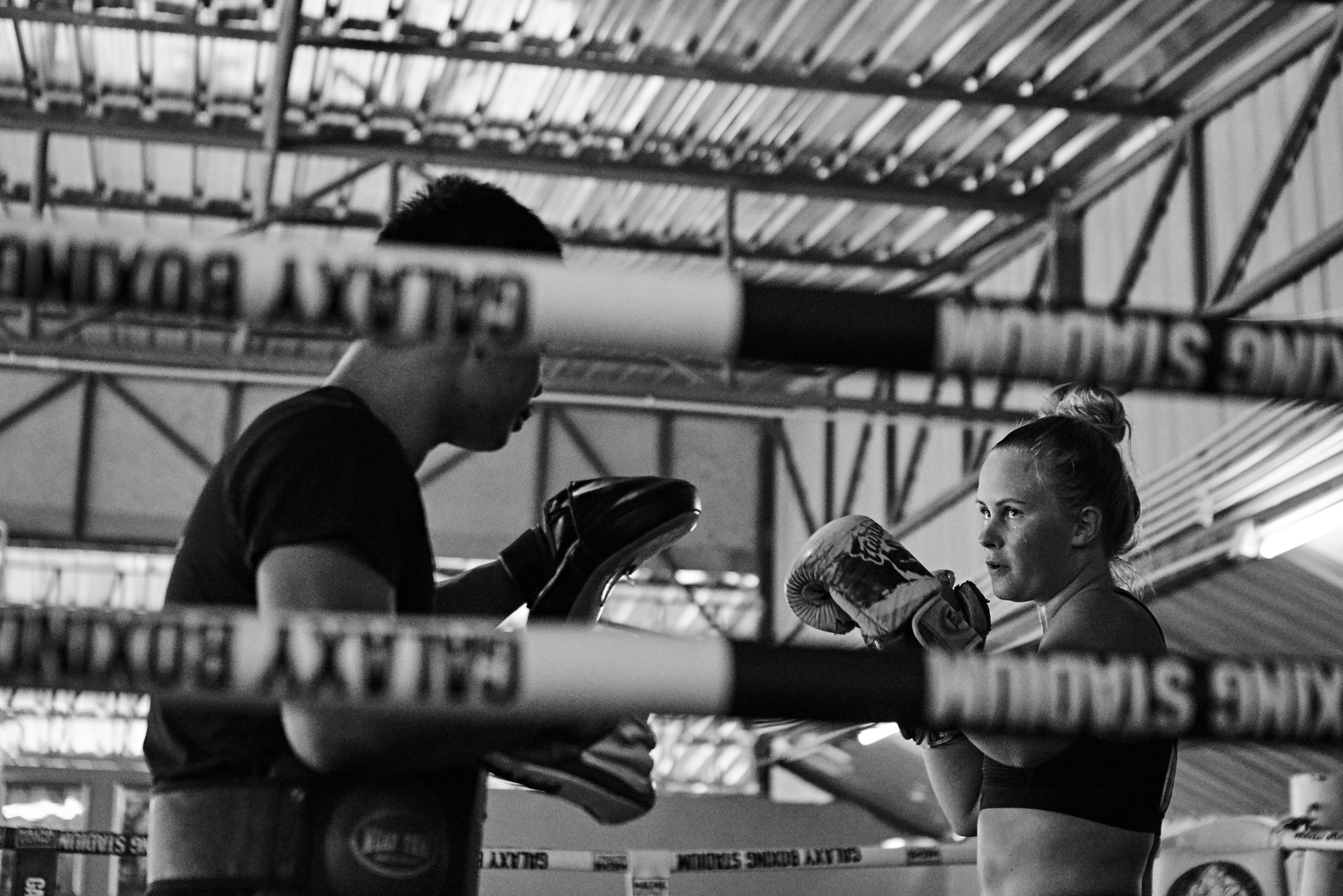 Тренировка в школе тайского бокса Samui Muay Thai (Тайланд, о.Самуи). Анастасия Зобнинá — фотограф в Санкт-Петербурге/СПб