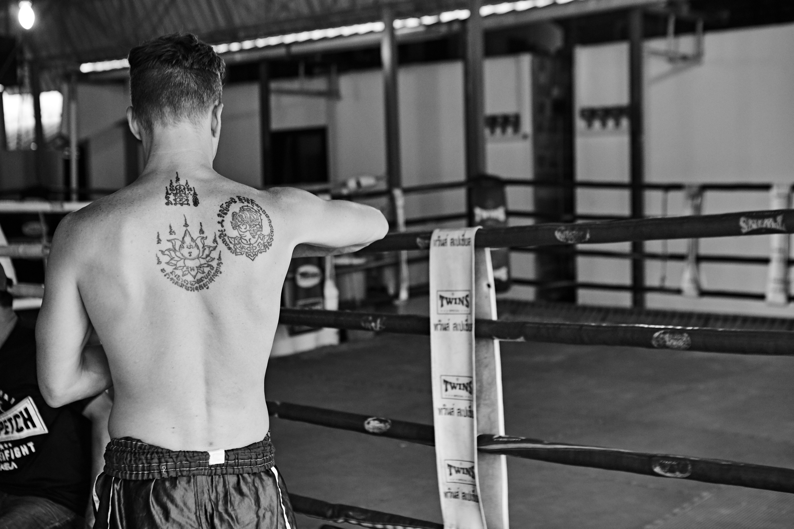 Тренировка в школе тайского бокса Samui Muay Thai (Тайланд, о.Самуи). Анастасия Зобнинá — фотограф в Санкт-Петербурге/СПб
