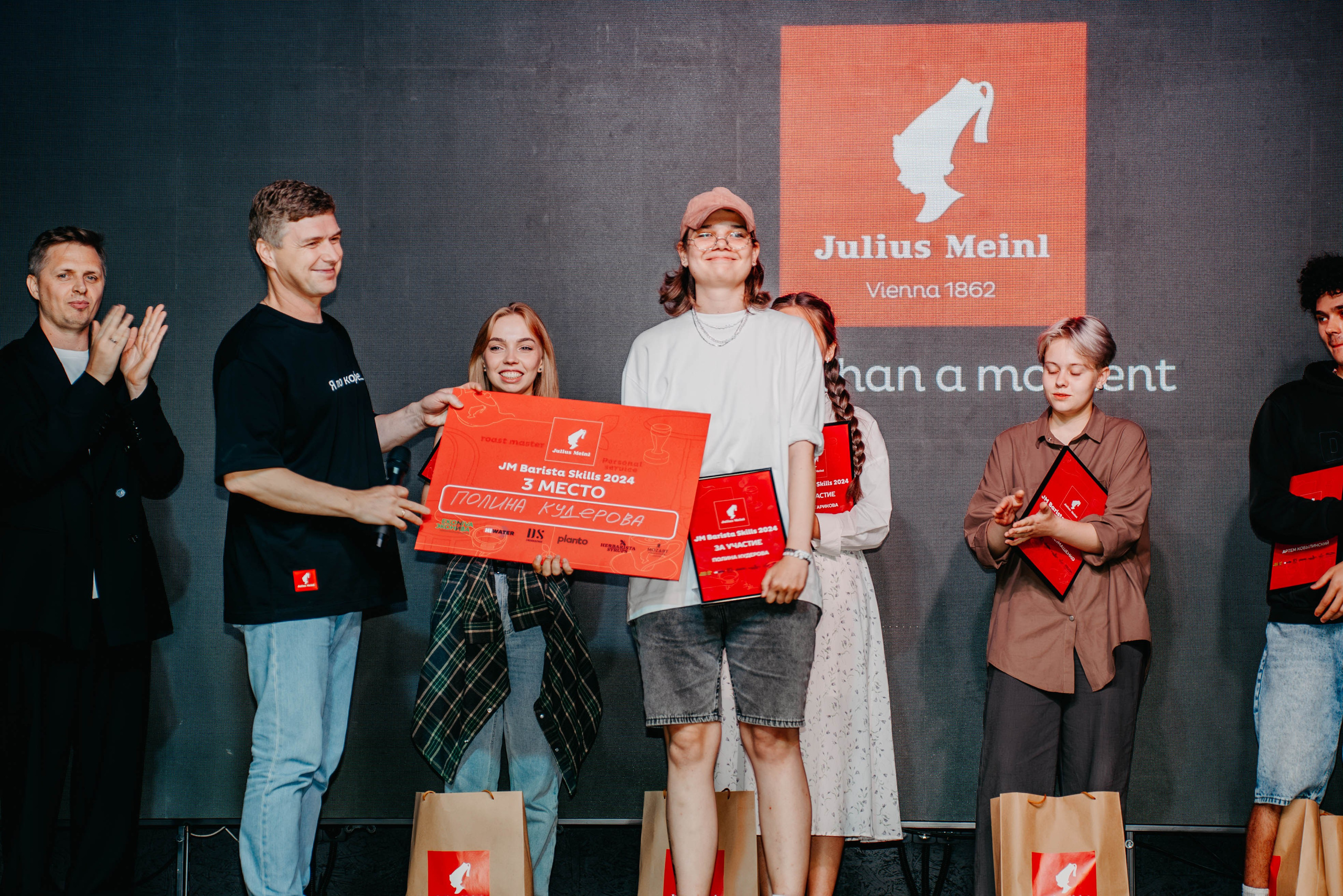 JM Barista Skills 24'. Фотограф, видеограф и пилот дрона на Байкале