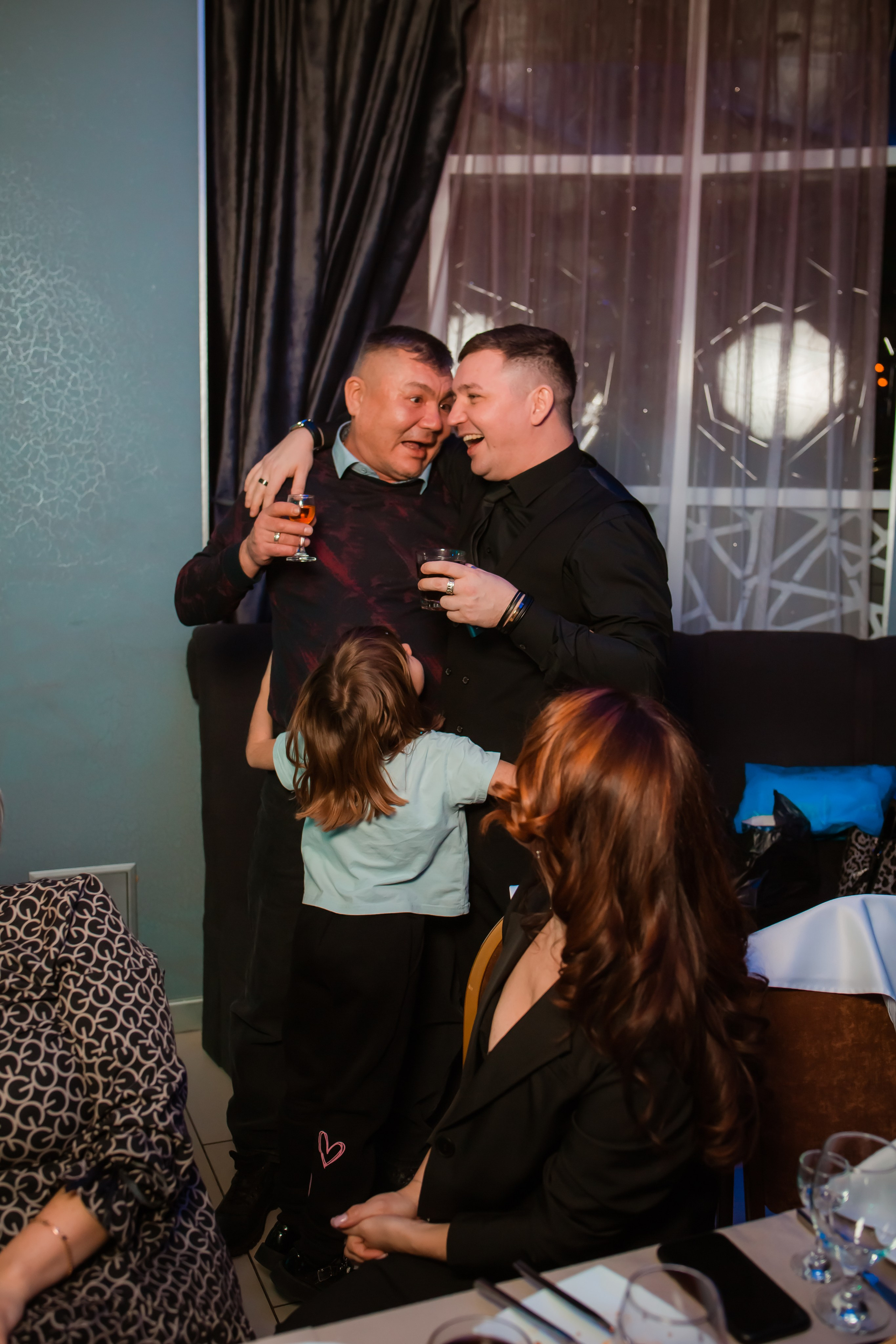 День Рождение Рябинина Ивана. Репортажный фотограф Василий Сазонов в Нижневартовске