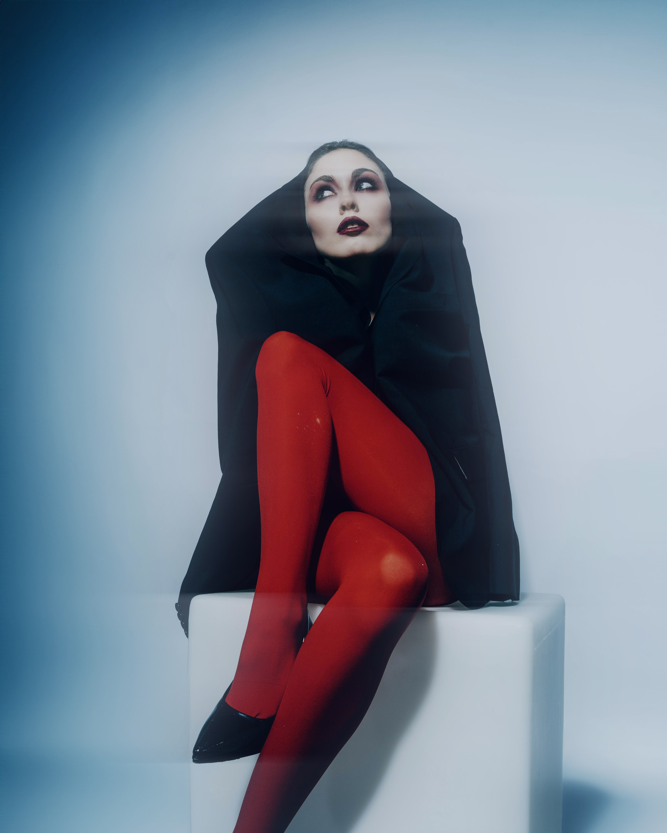 Креативная тематическая индивидуальная портретная съёмка. Фотограф Екатеринбург для вас или вашего бренда