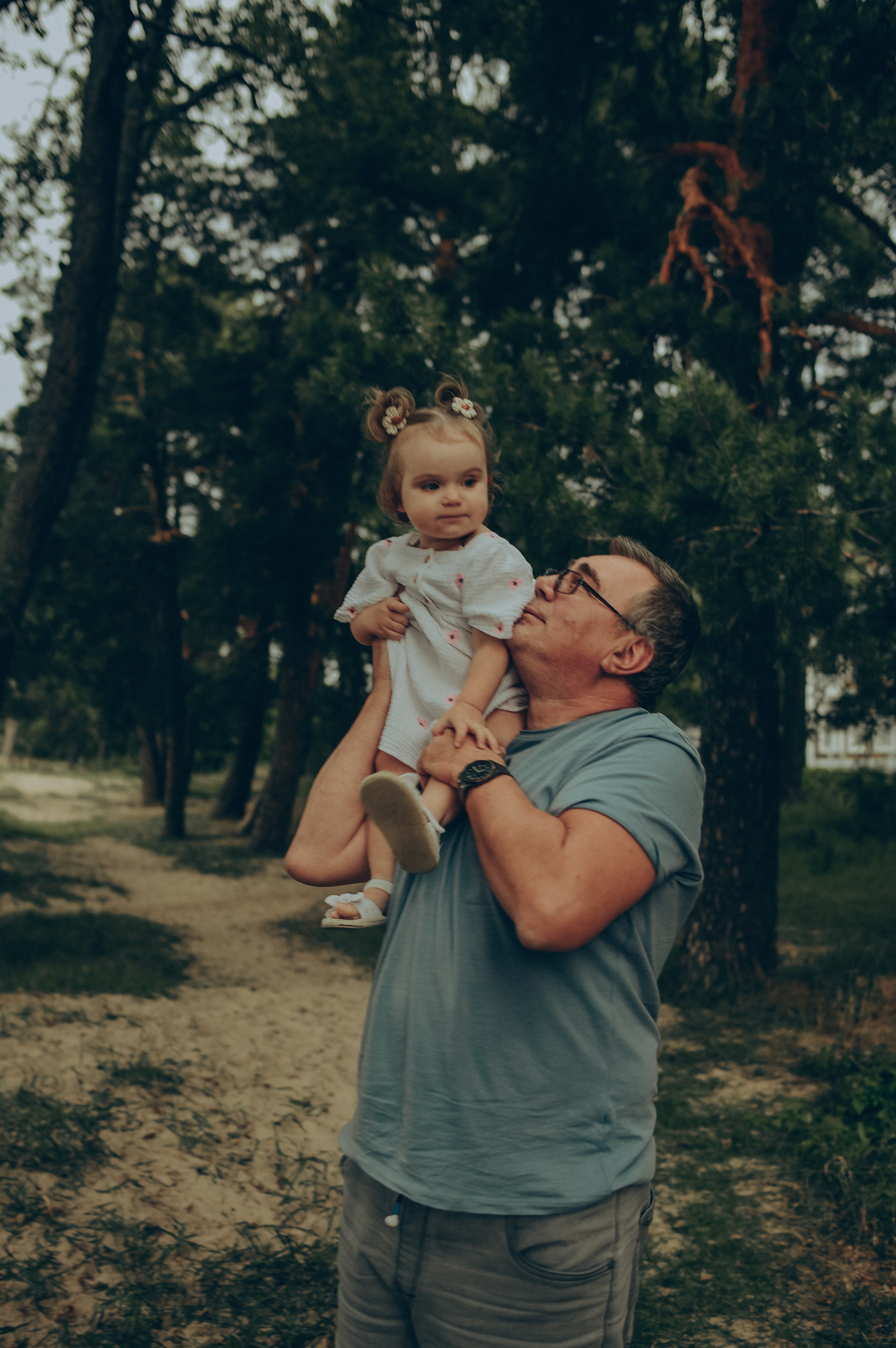 Съемка поколений на заливе. Елизавета Юлия Сергей и Ия. Семейный и свадебный фотограф в Санкт-Петербурге Яна