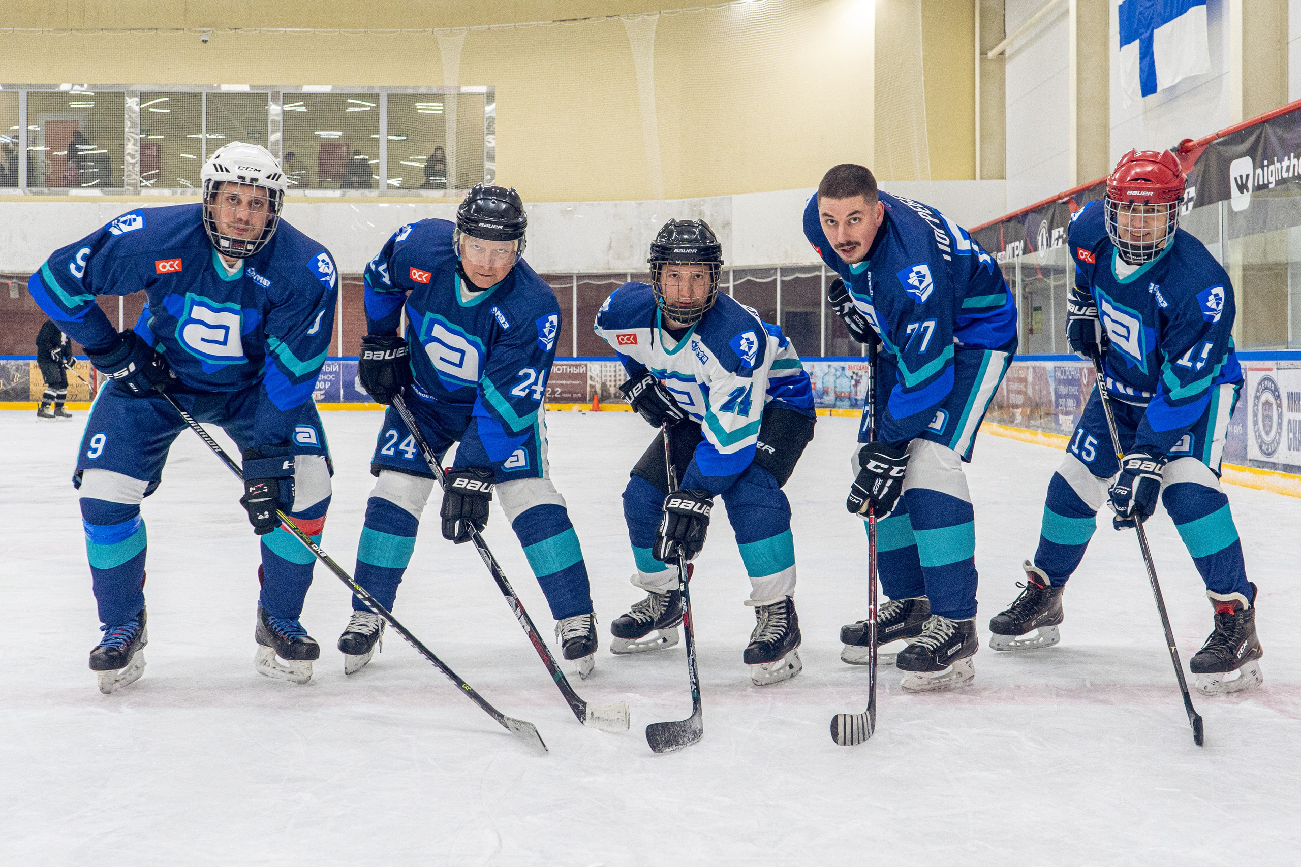 Тренировка по хоккею «ЦМКБ «Алмаз»