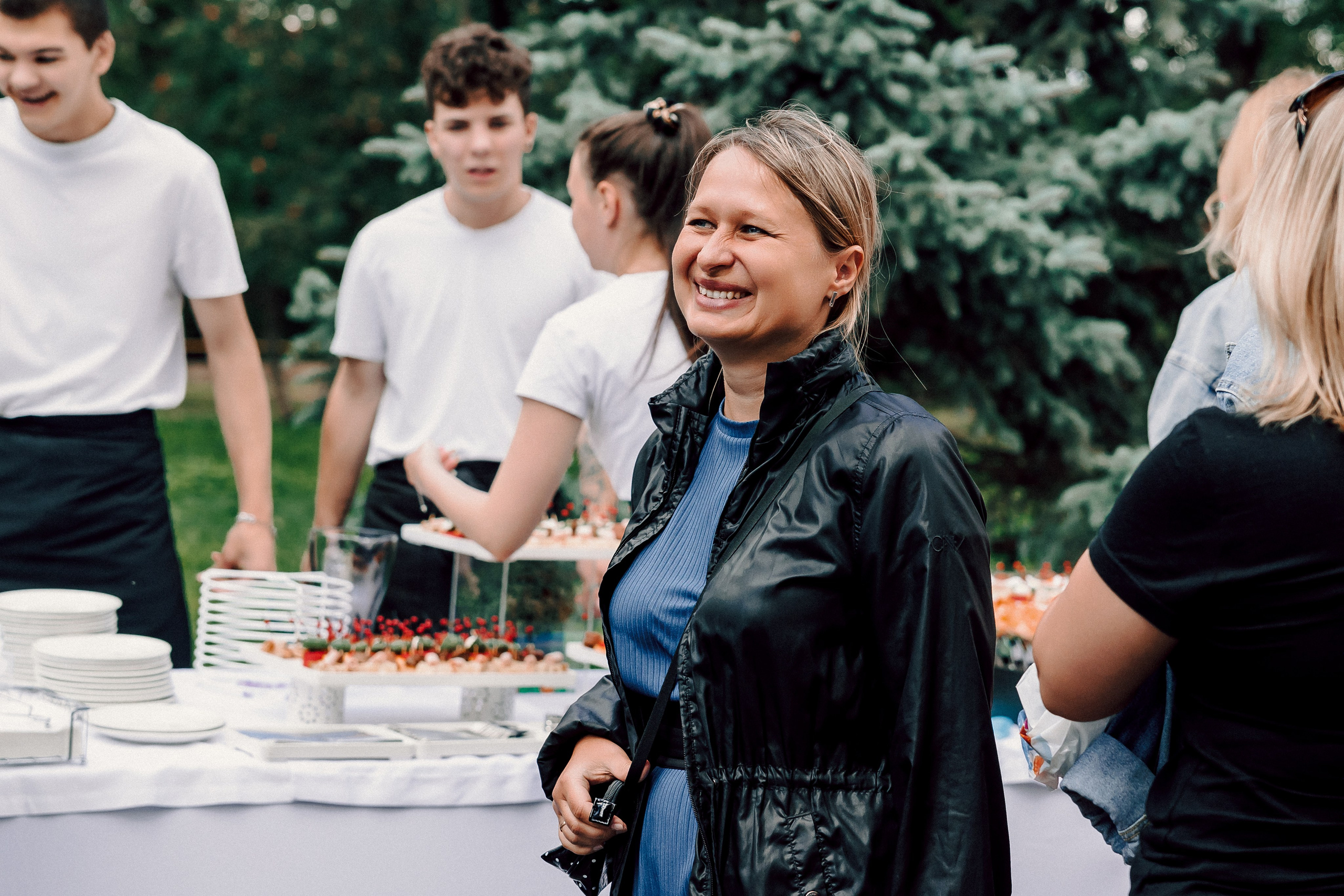 УММ2 — Летний корпоратив. Лёшка Варзегов — фотограф