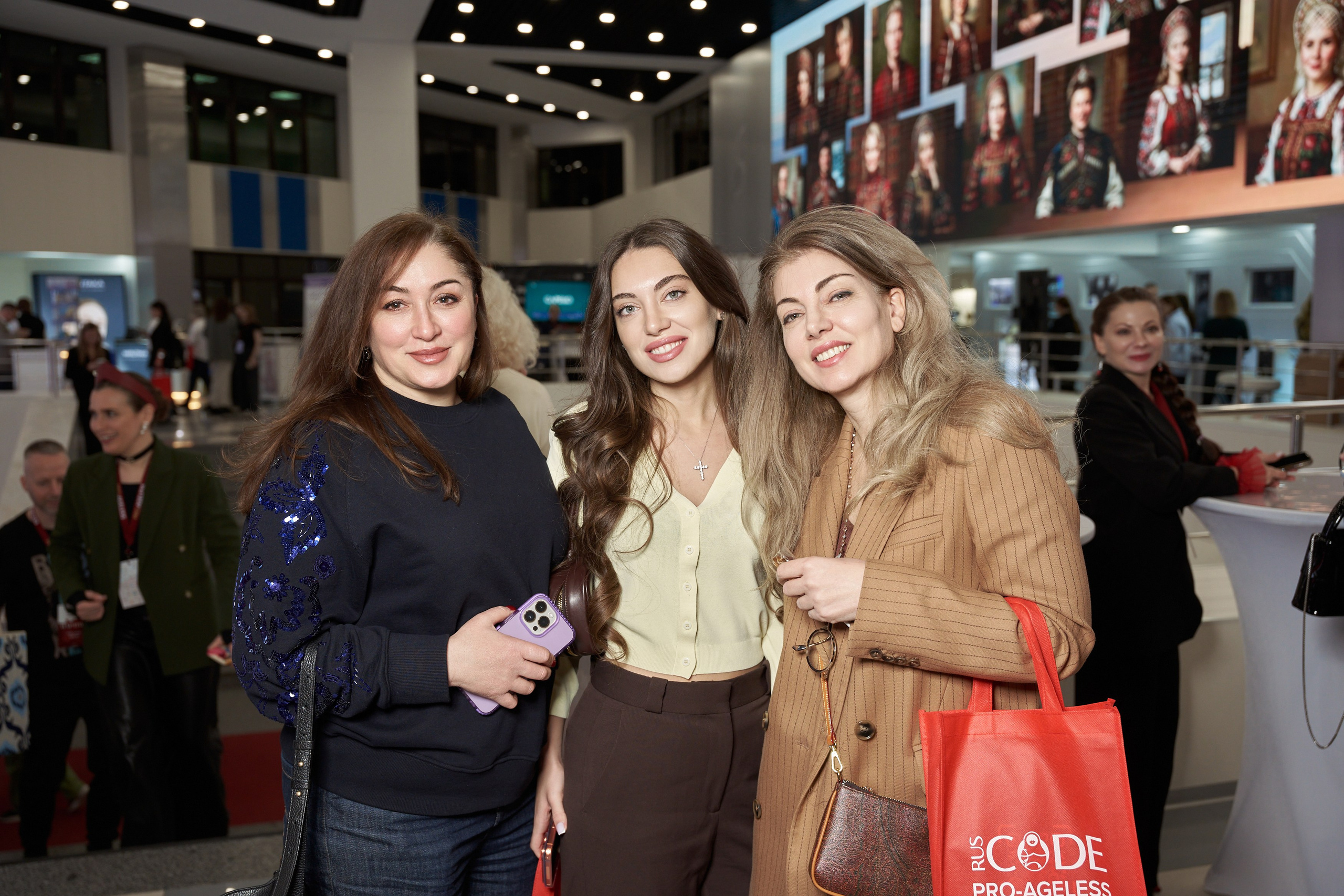 PRO AGELES 2025. Yankovski_001