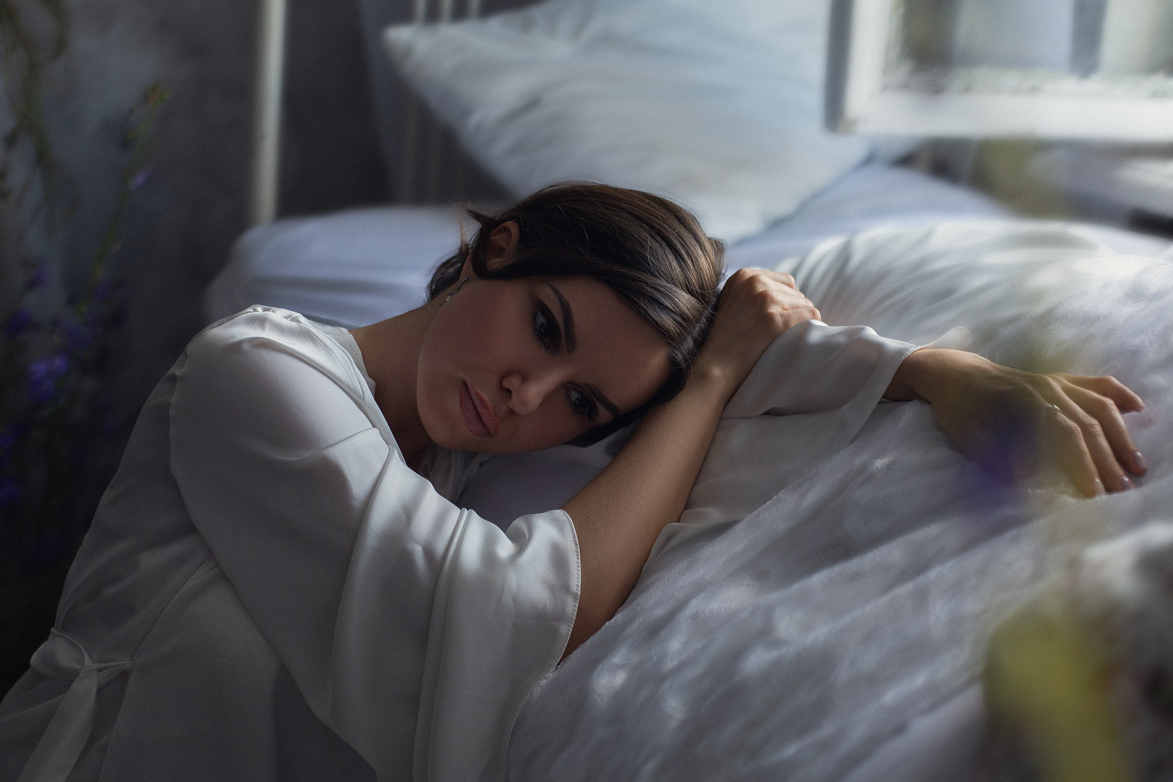 Будуарная портретная фотосессия в фотостудии