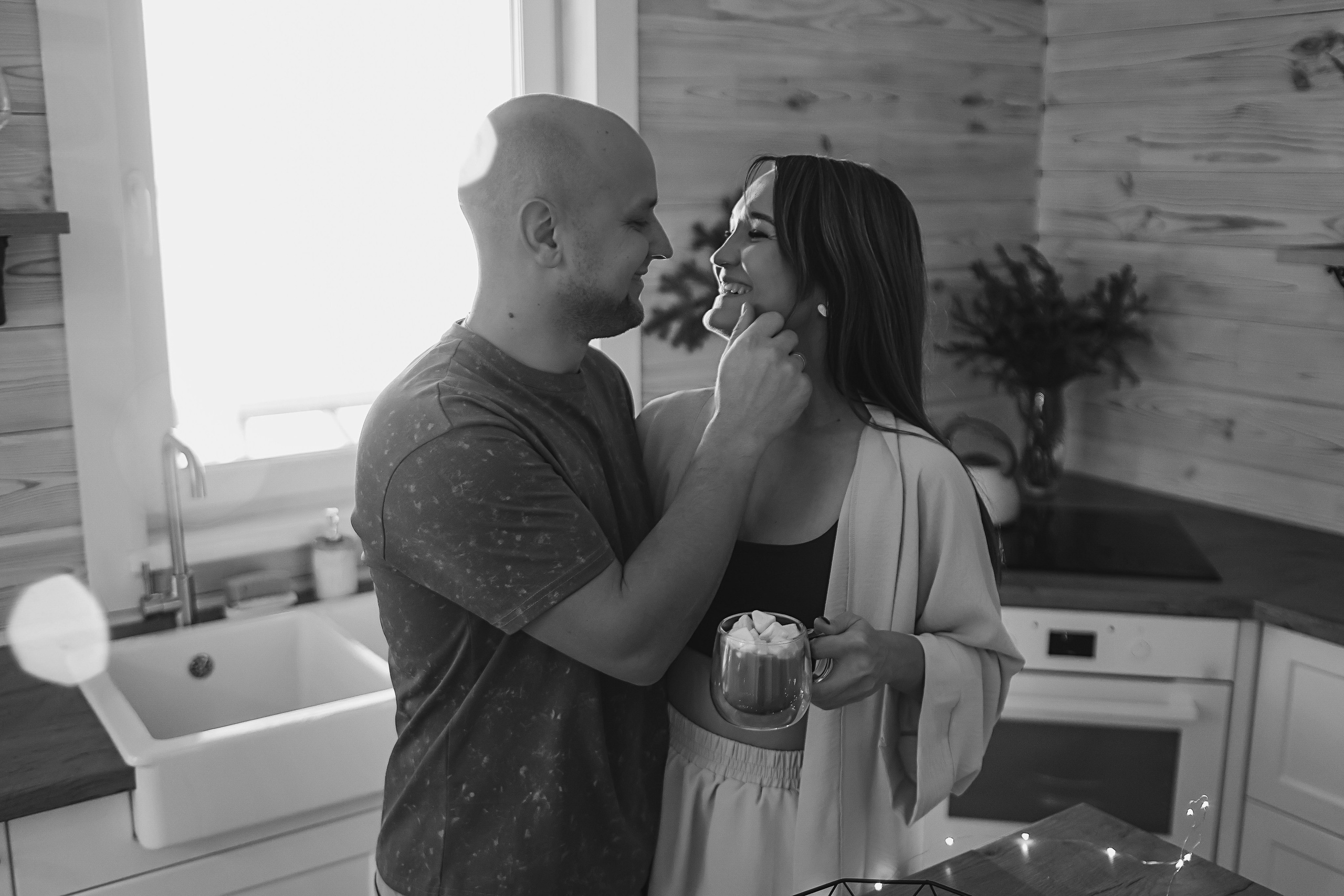 Домашняя. Семейный фотограф Тюмень, фотограф на роды Салмина Мария